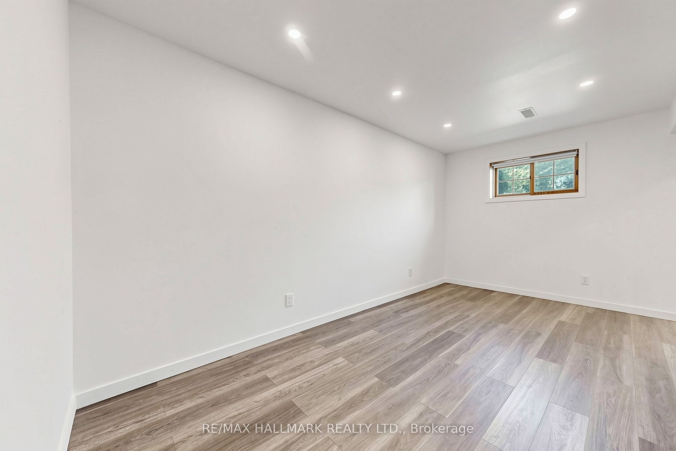 90 Barre Drive Property Photo 17