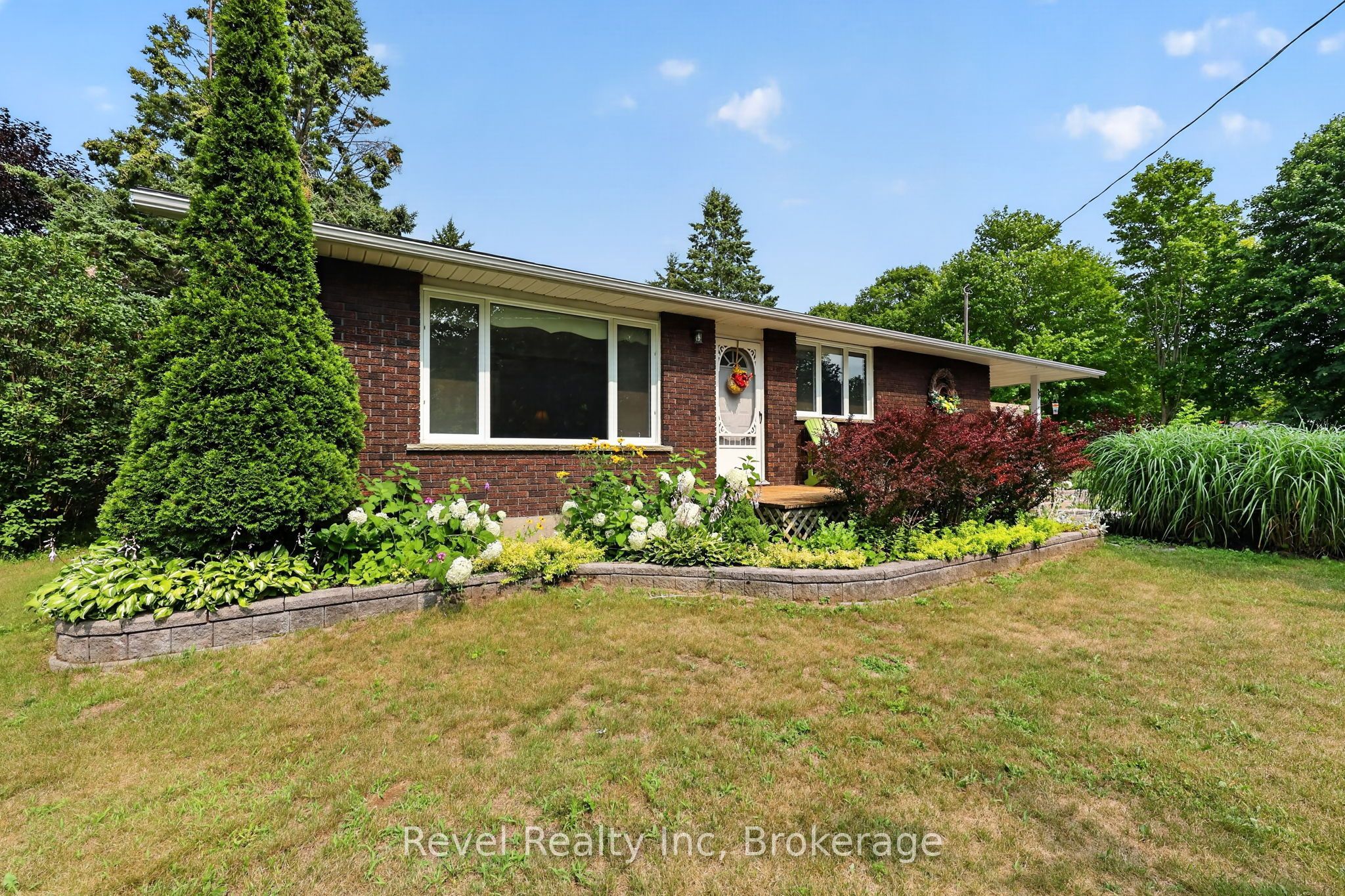 459 Cedar Point Road Property Photo 3