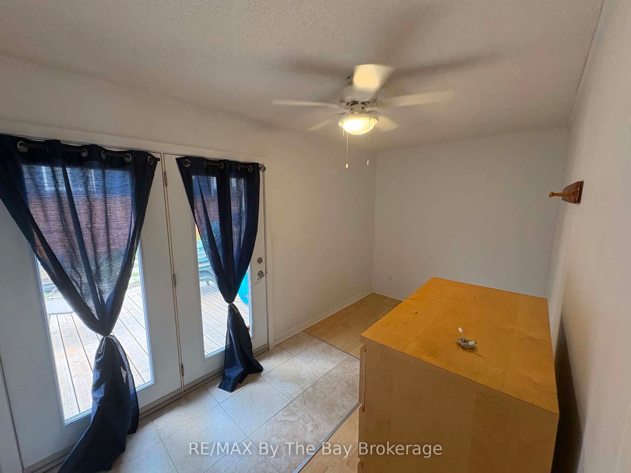 240 Shore Lane Property Photo 10