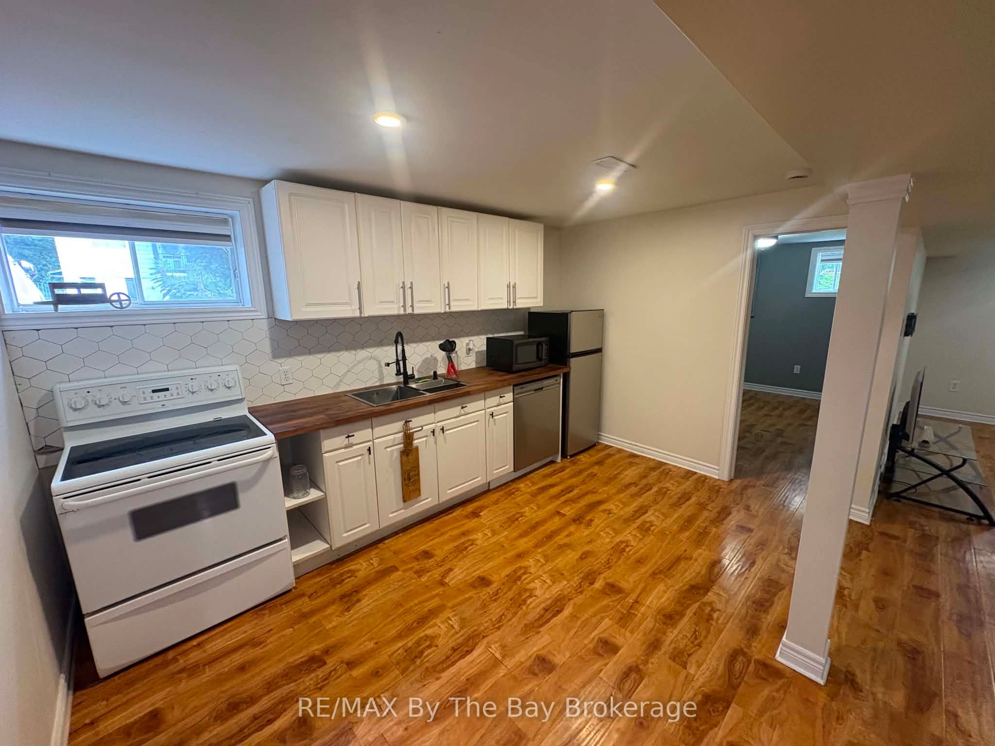 240 Shore Lane Property Photo 13