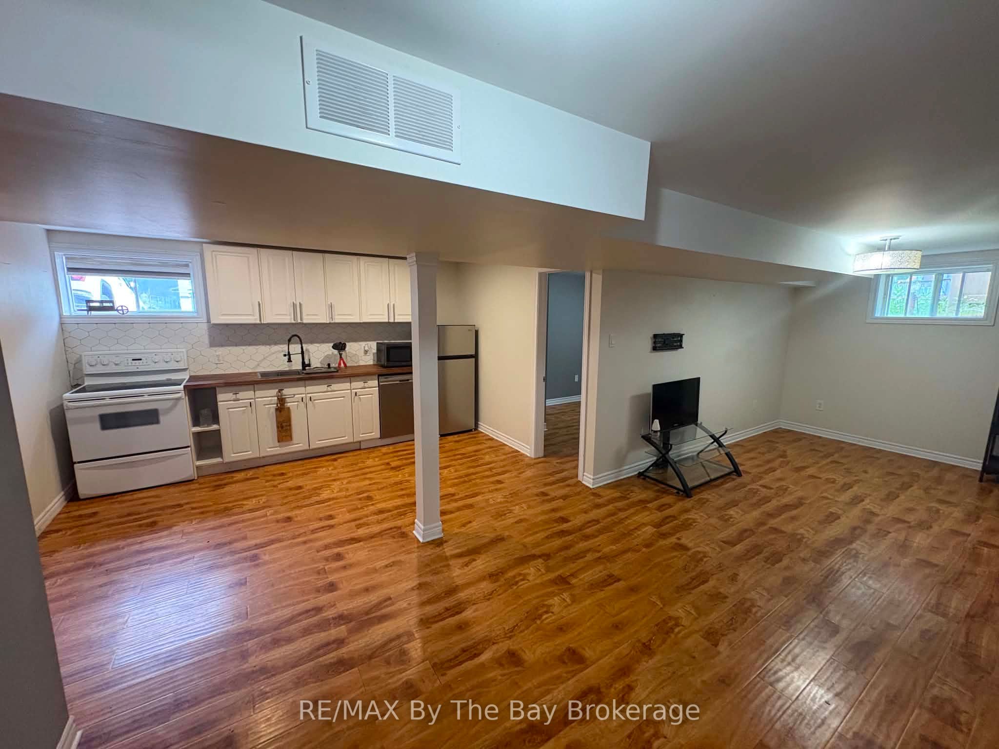 240 Shore Lane Property Photo 14