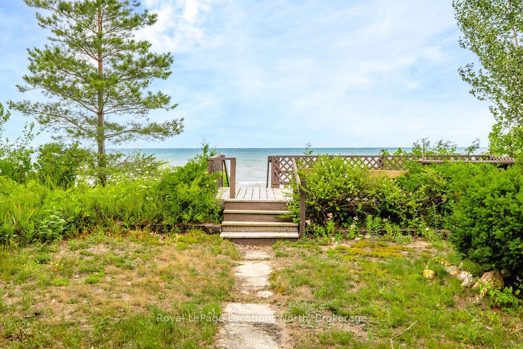1864 Shore Lane Property Photo 16