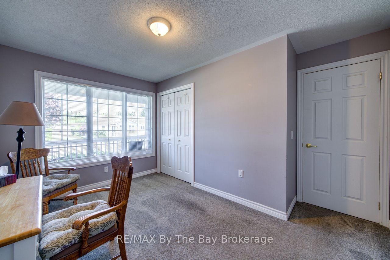 6 Illinois Crescent Property Photo 22