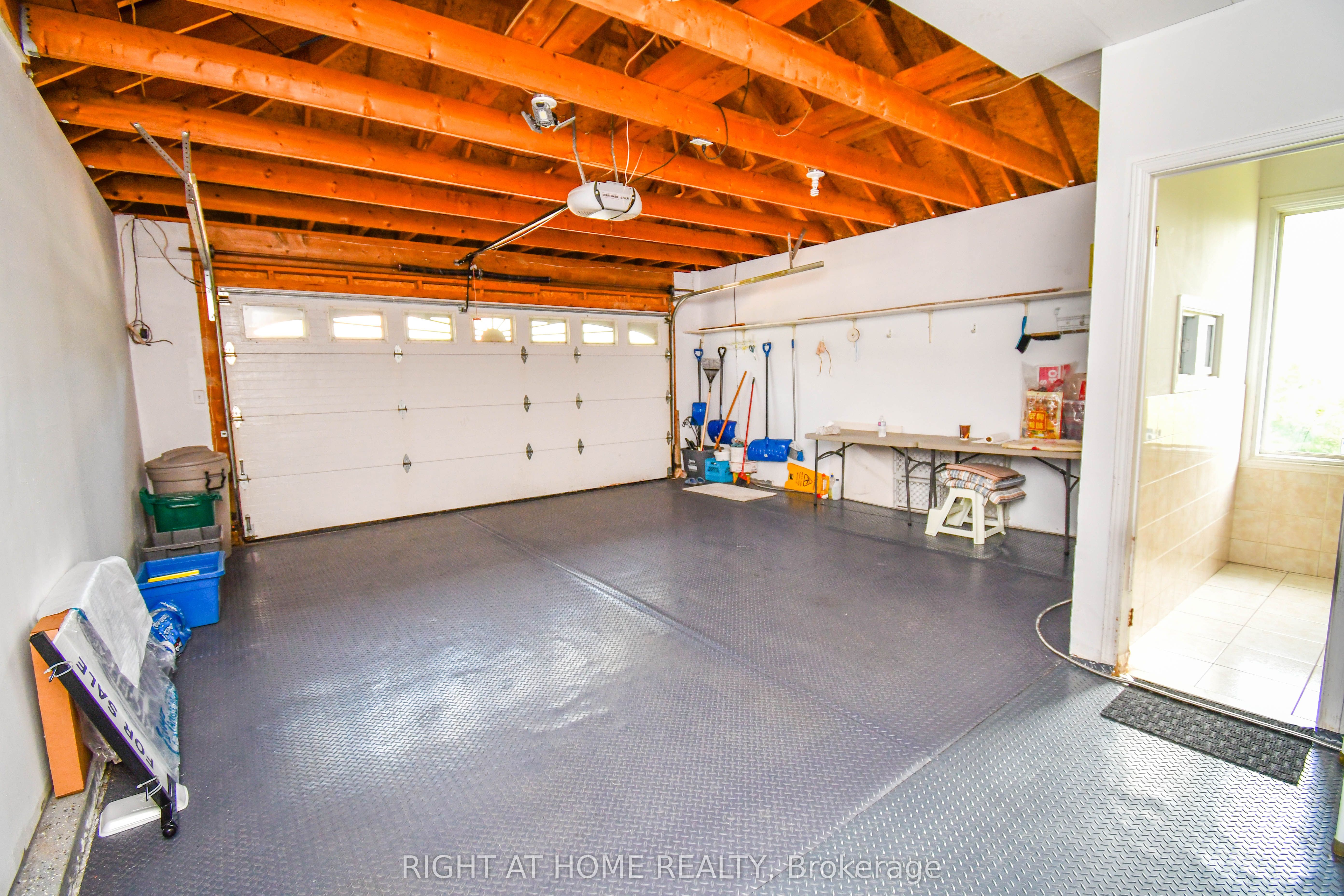 11 Thackeray Crescent Property Photo 12