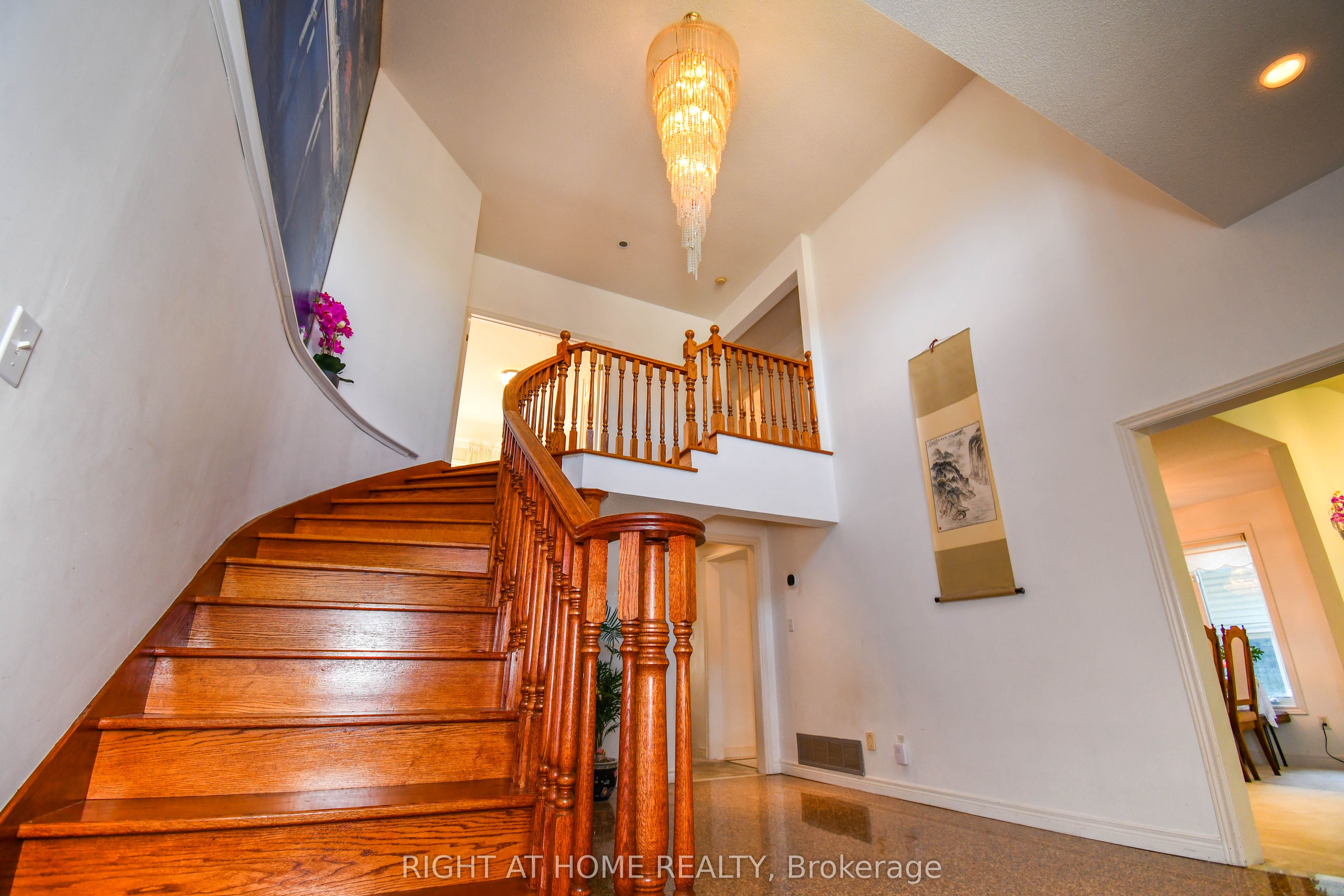 11 Thackeray Crescent Property Photo 16