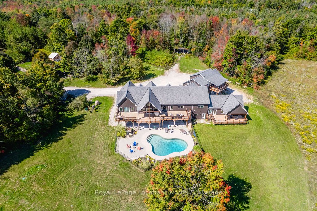 5385 8 Line N Property Photo 5