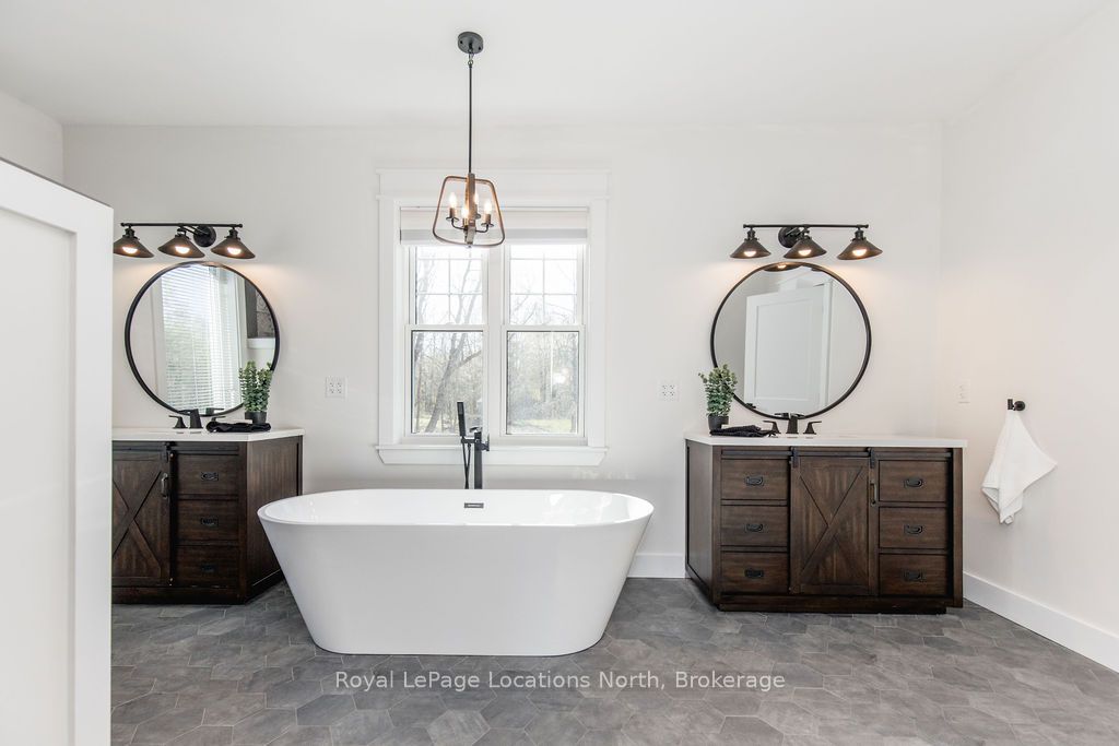 5385 8 Line N Property Photo 25