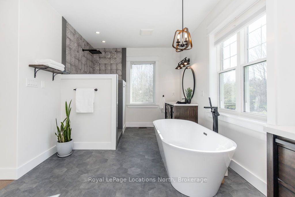 5385 8 Line N Property Photo 26