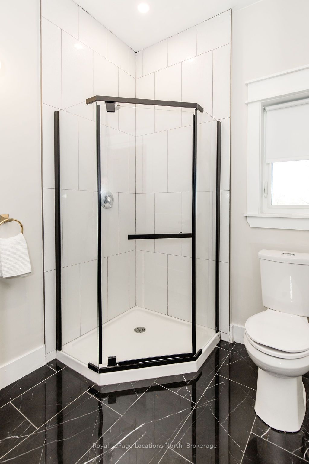 5385 8 Line N Property Photo 37