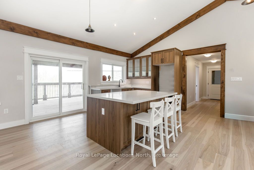 5385 8 Line N Property Photo 45