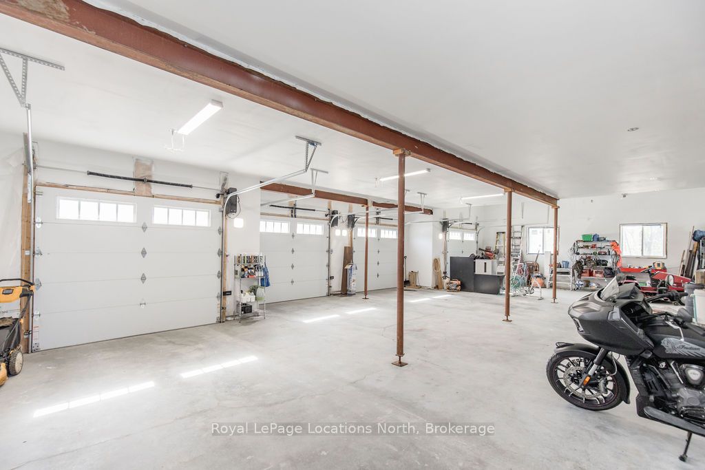 5385 8 Line N Property Photo 50