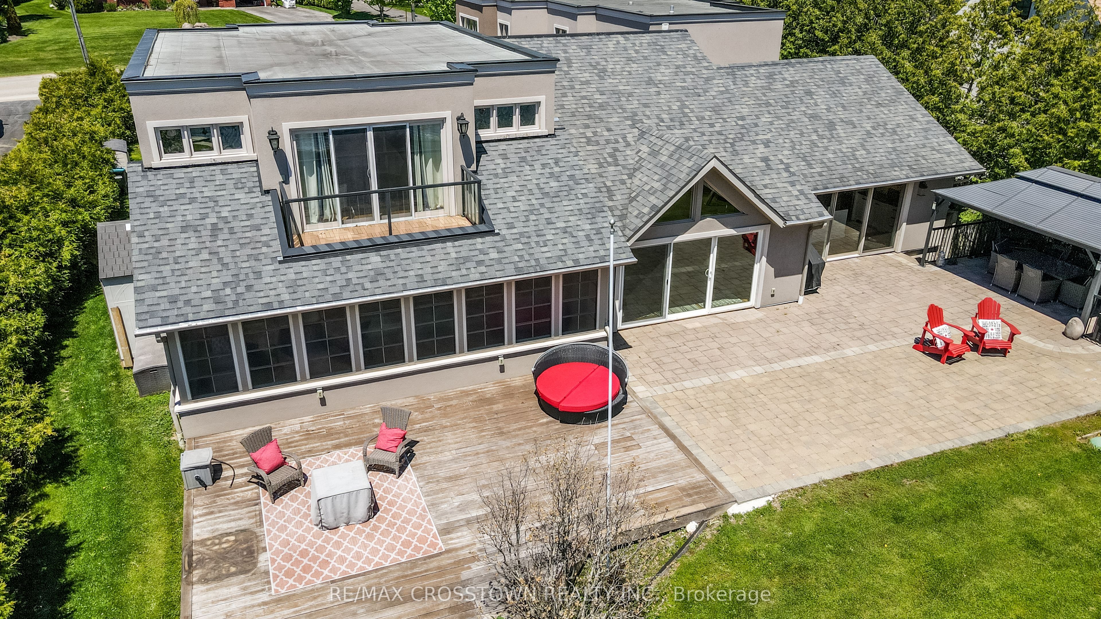 183 Lakeshore Road W Property Photo 47