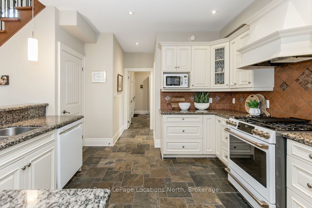 119 Earl Street Property Photo 18