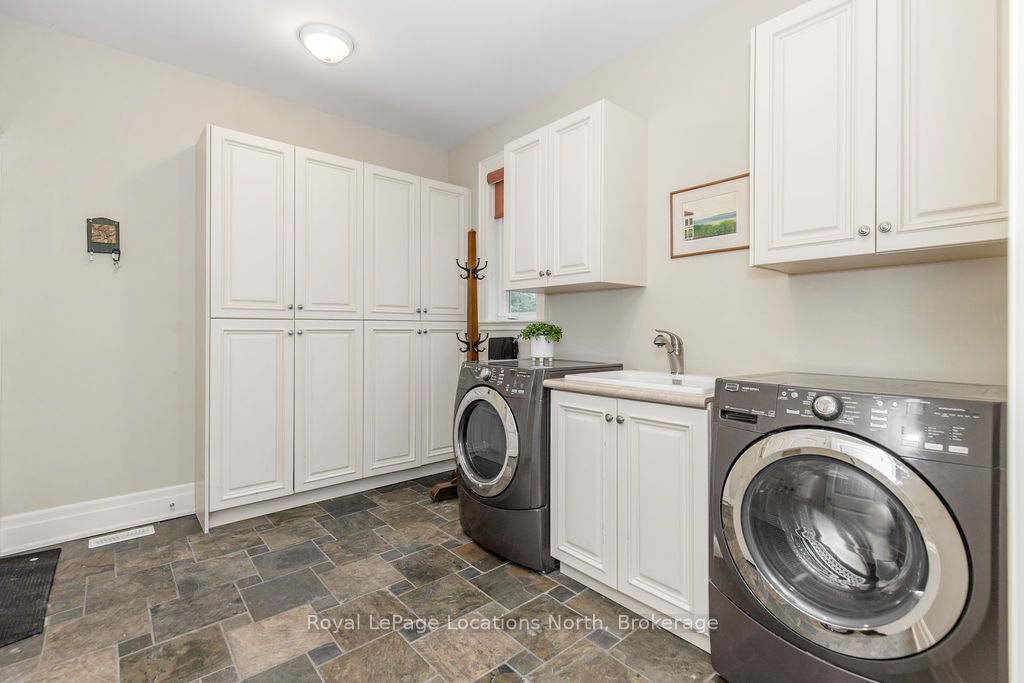 119 Earl Street Property Photo 25
