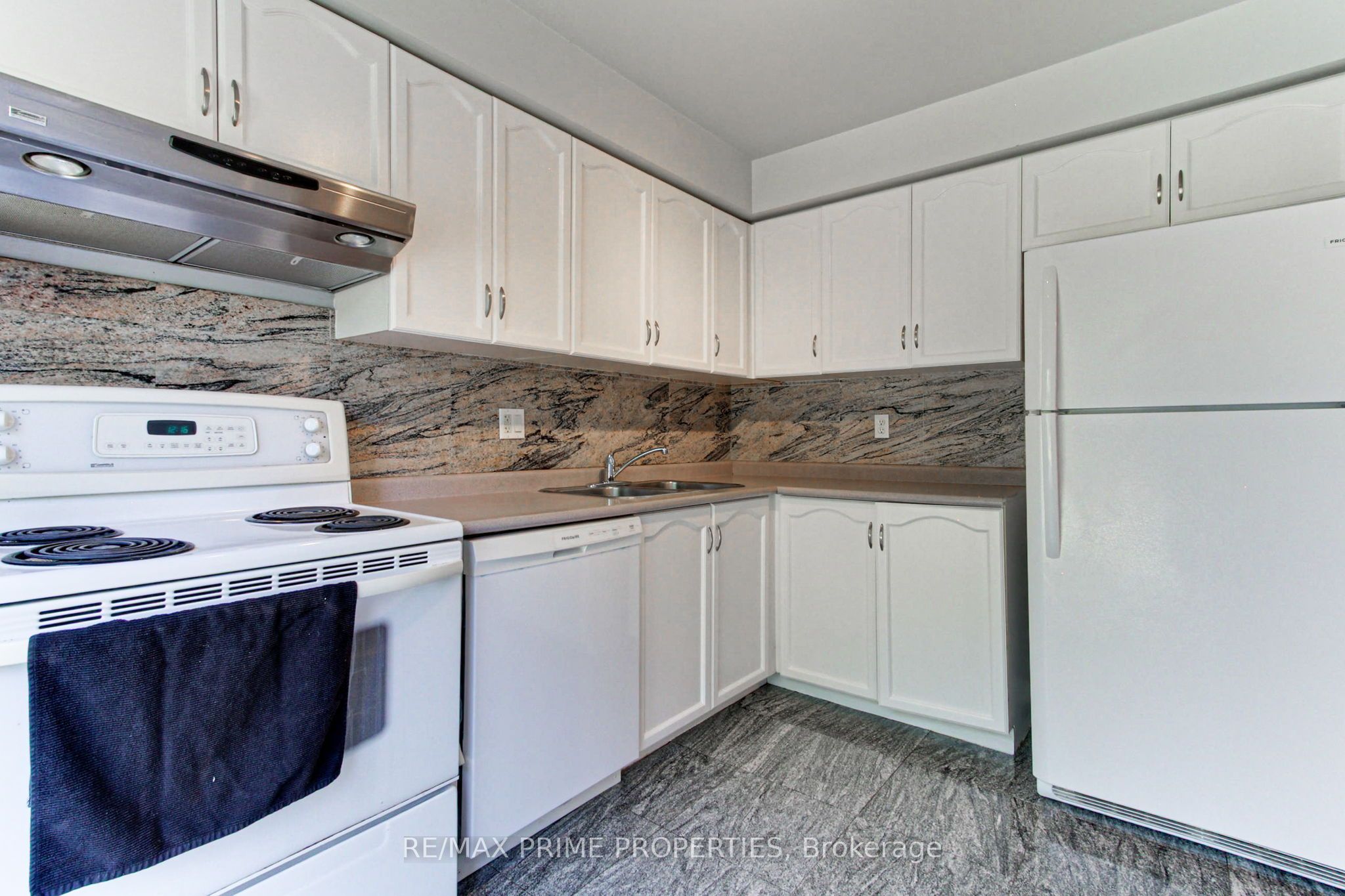 85 Lyfytt Crescent Property Photo 7