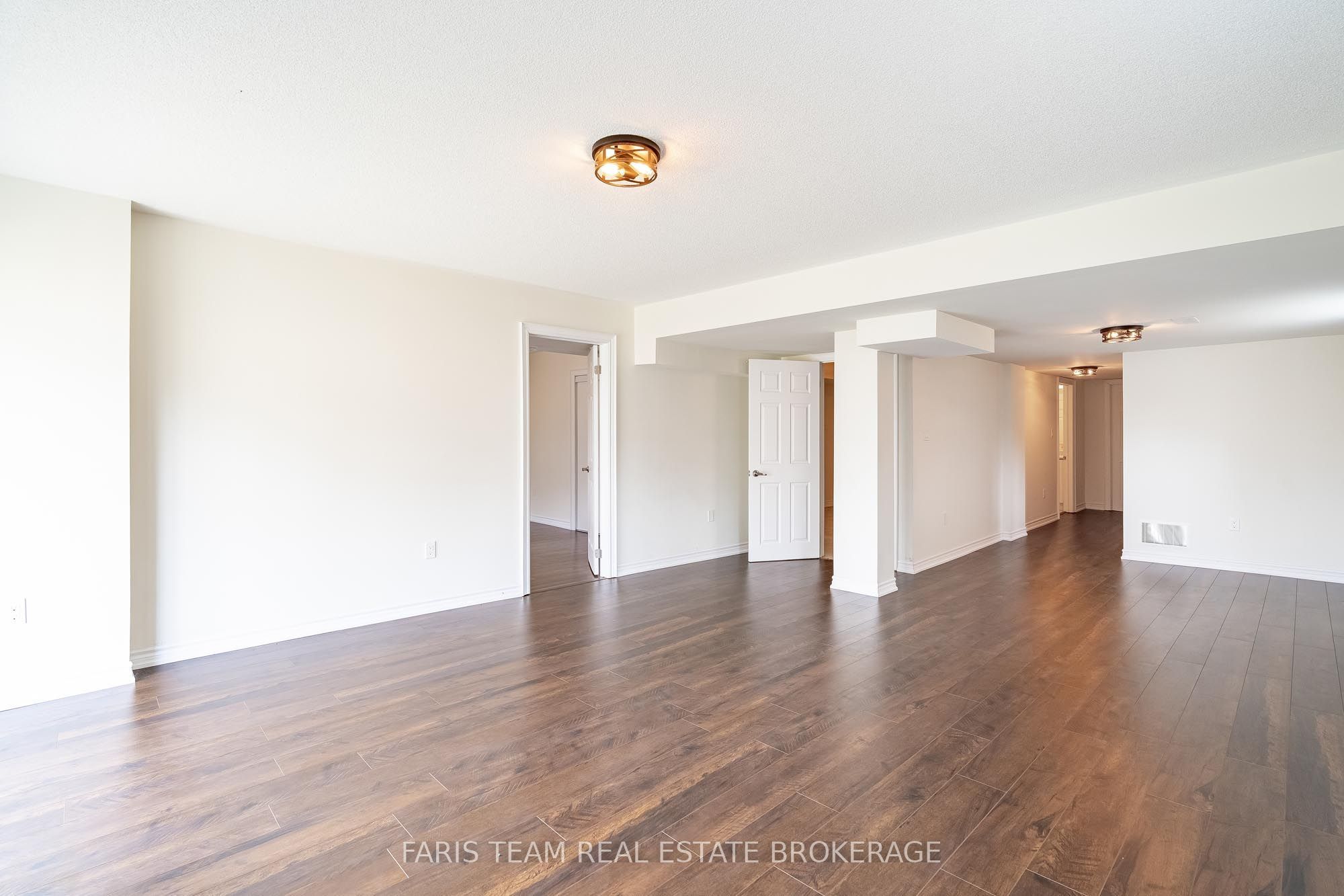 33 Pearl Street Property Photo 37