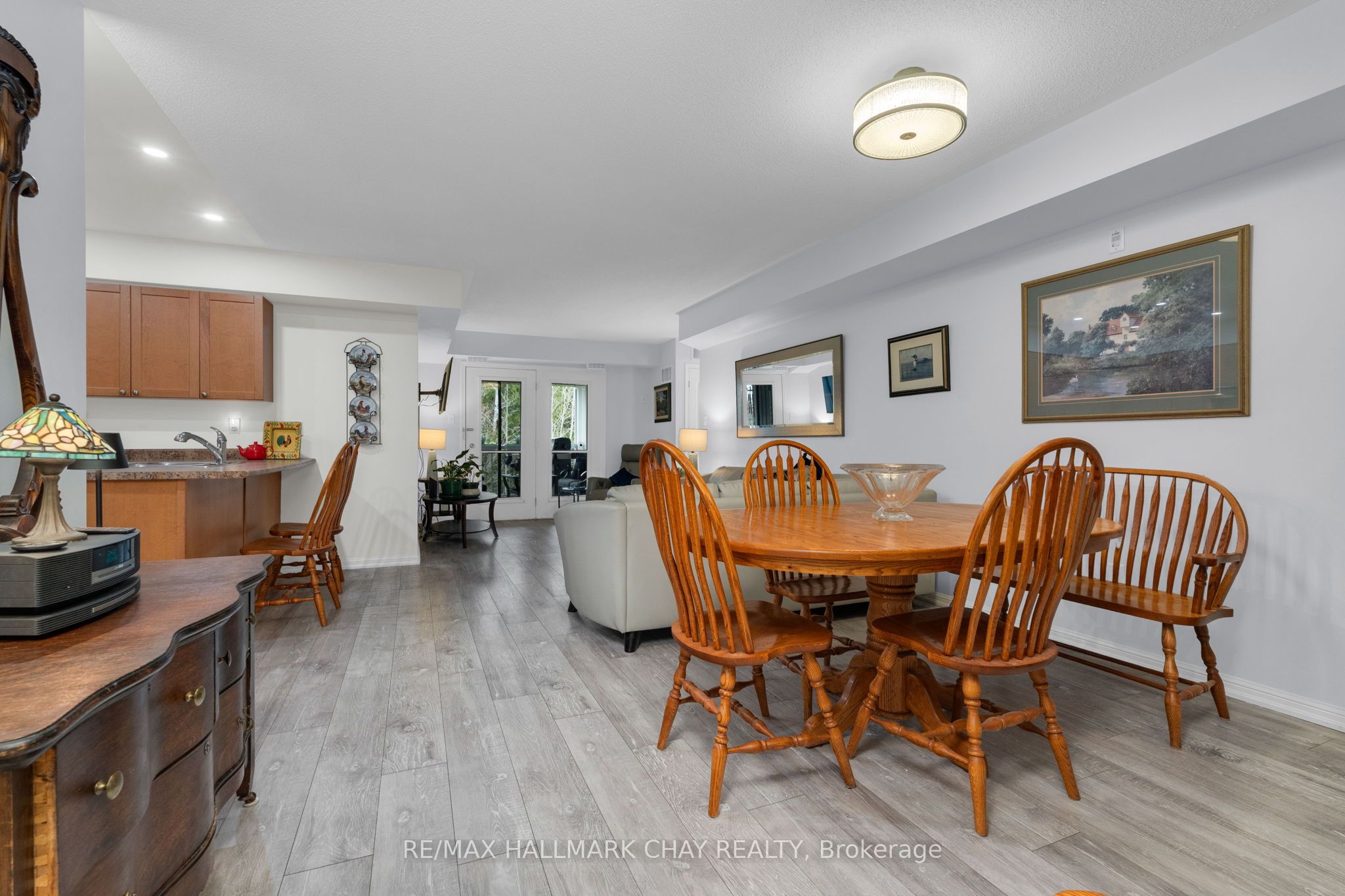 40 Mulligan Lane 307 Property Photo 8