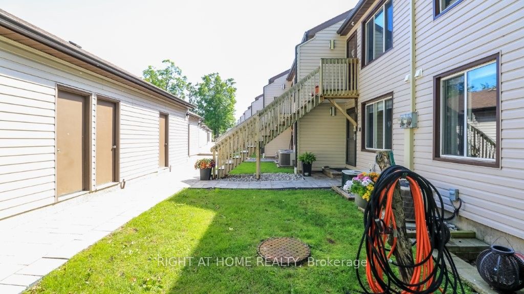 43 Olive Crescent 201 Property Photo 40