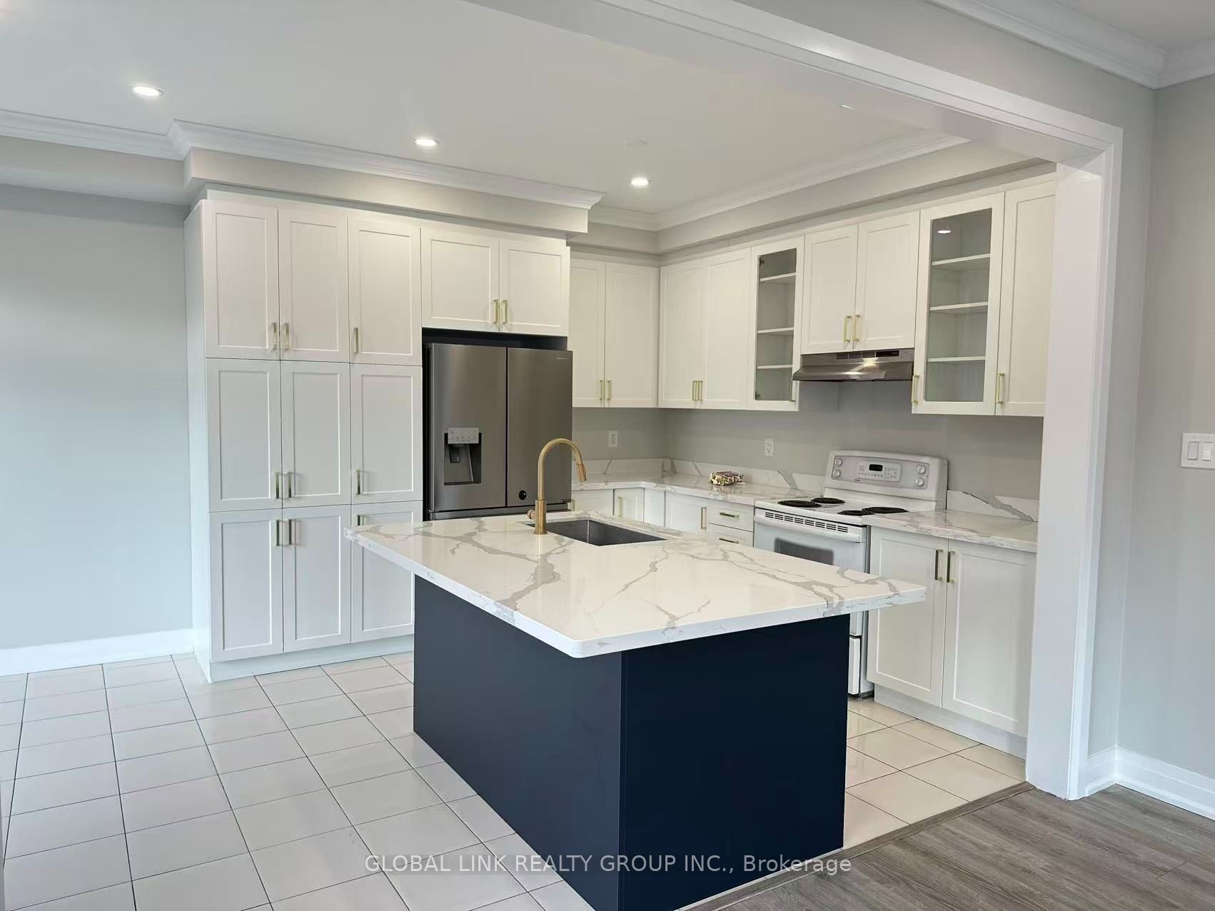 1 Copperhill Heights N Property Photo 4