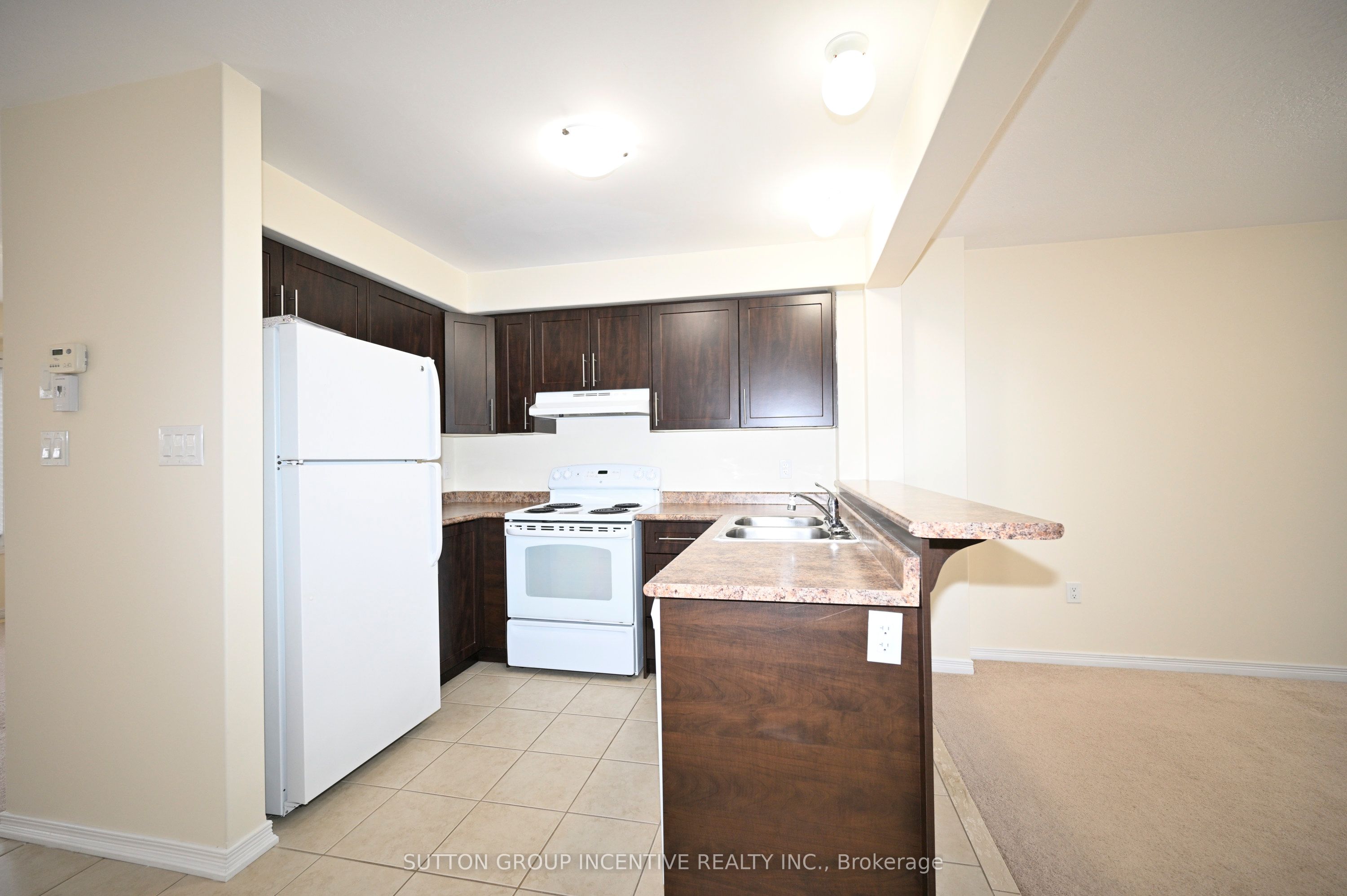 90 Sovereign's Gate 29 Property Photo 6