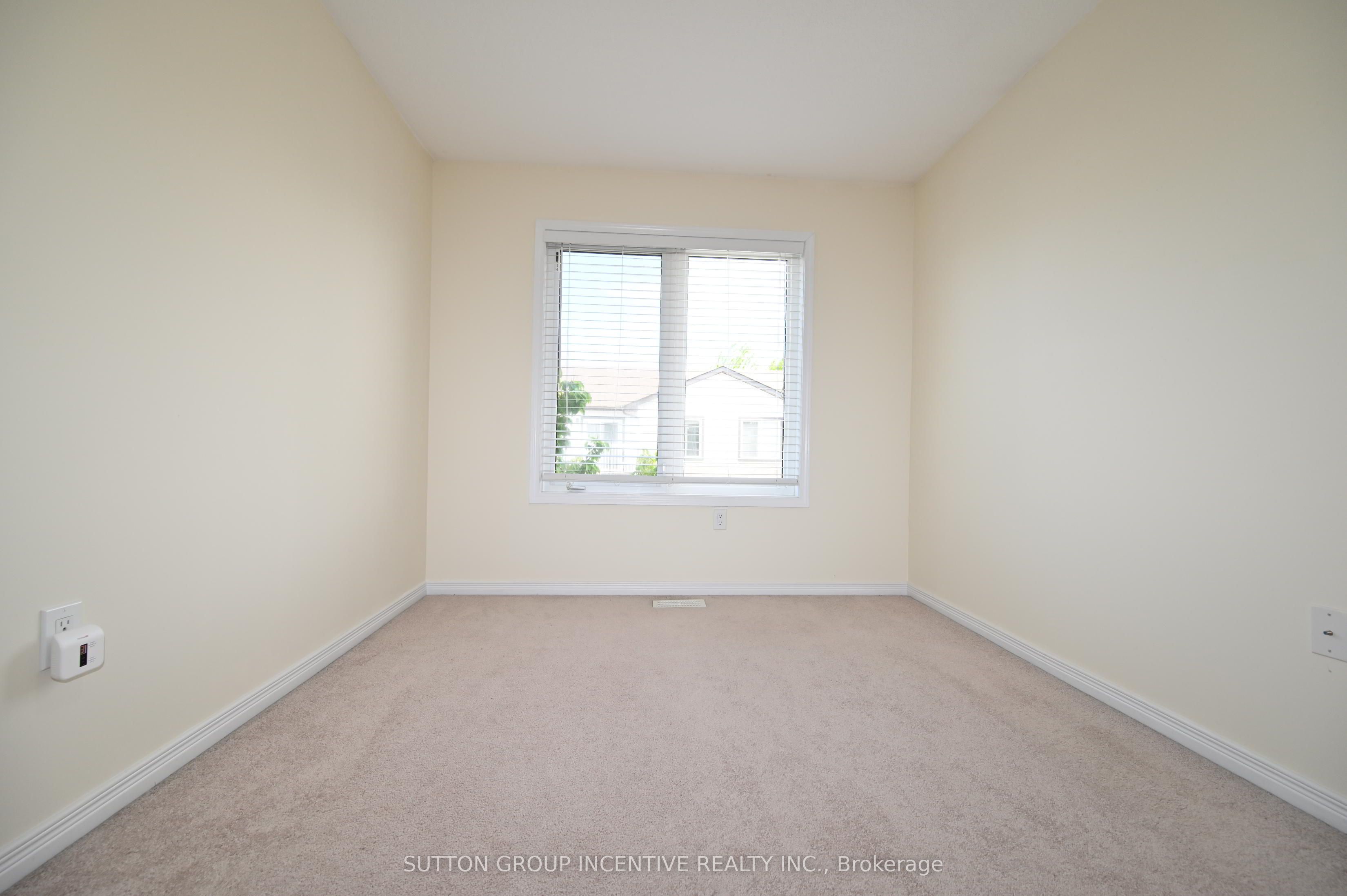 90 Sovereign's Gate 29 Property Photo 26