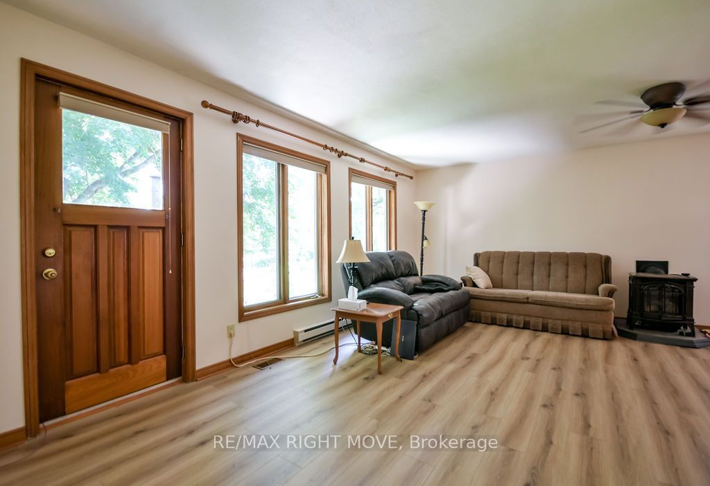 3263 Shoreview Drive Property Photo 13