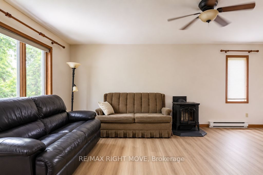 3263 Shoreview Drive Property Photo 14