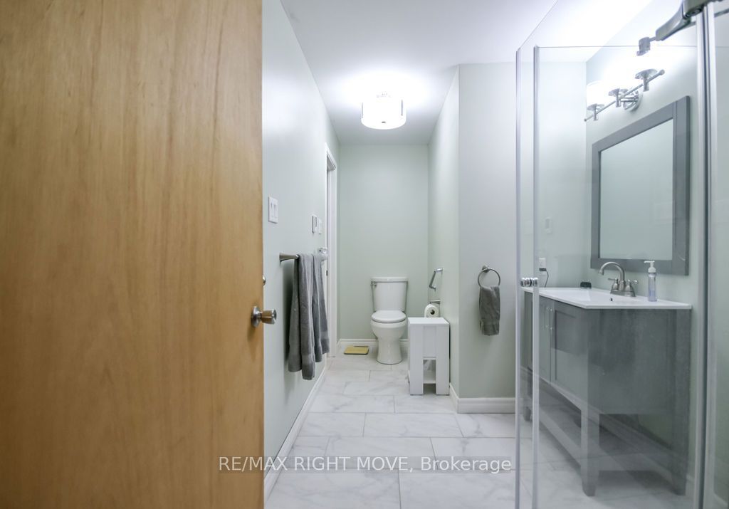 3263 Shoreview Drive Property Photo 16