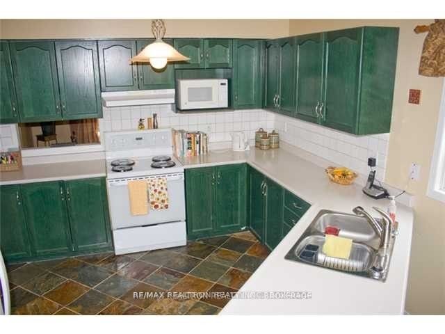 158 Taylor Drive Property Photo 5