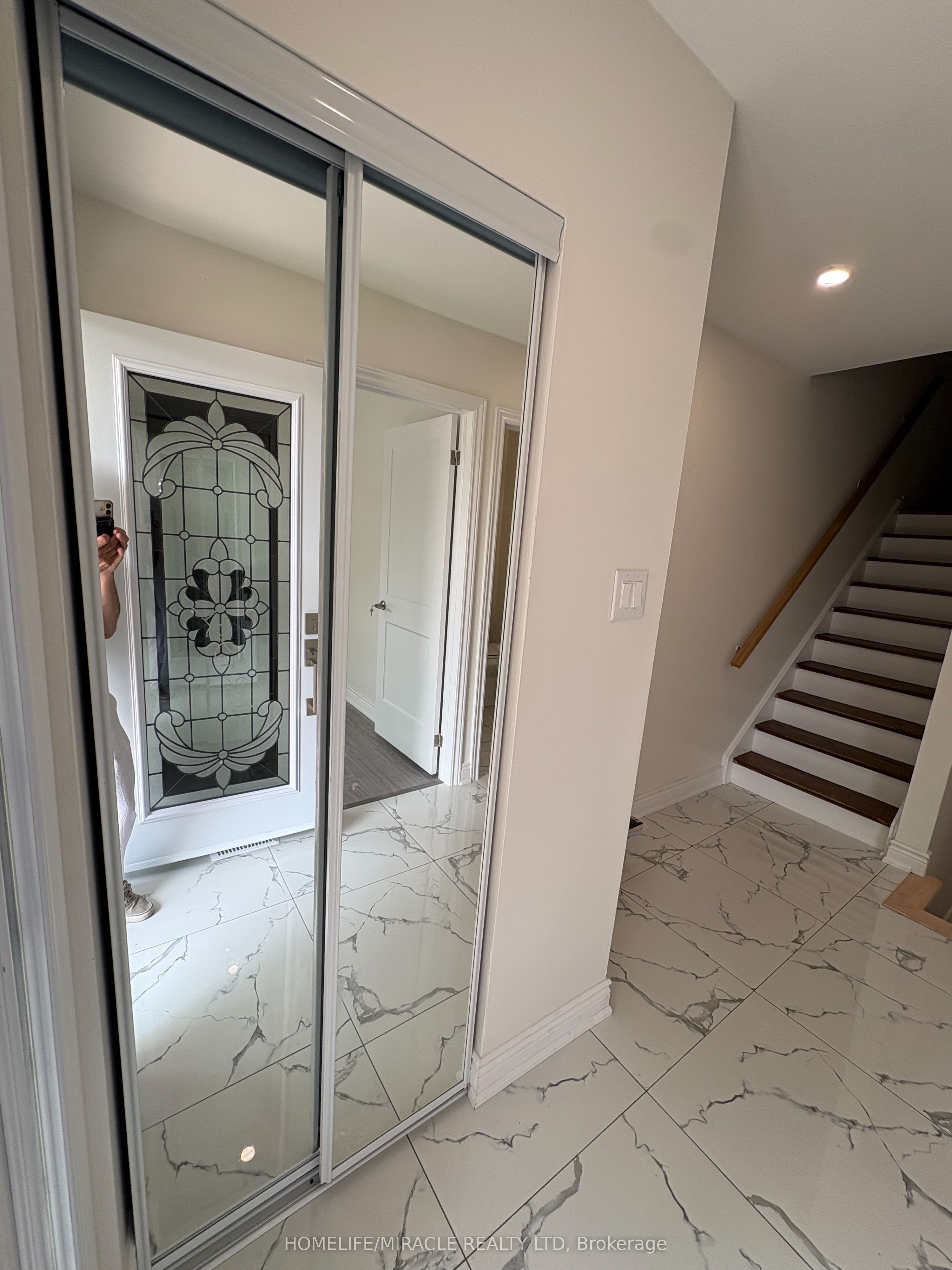 44 Sylvia Street Property Photo 6