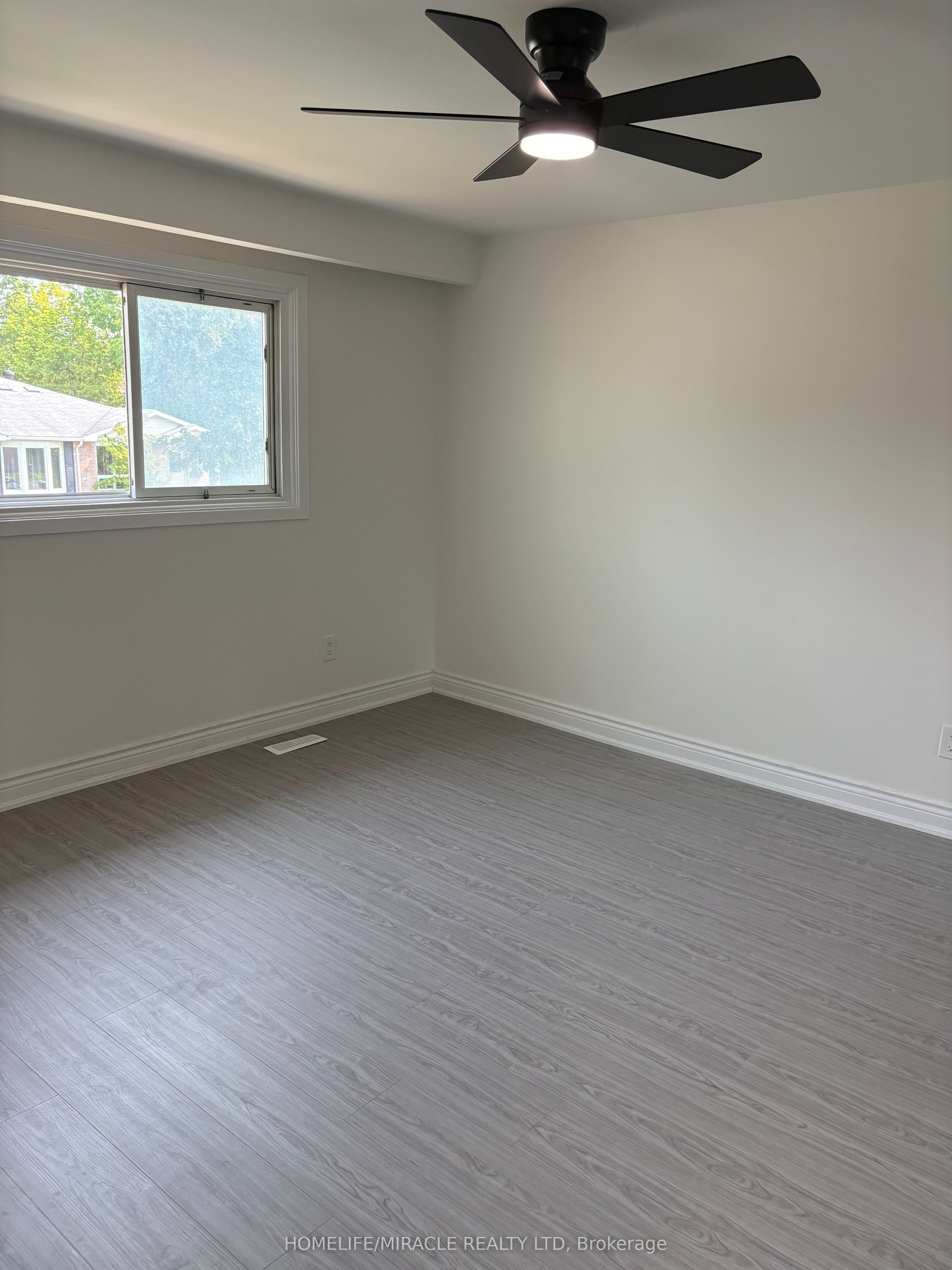 44 Sylvia Street Property Photo 17