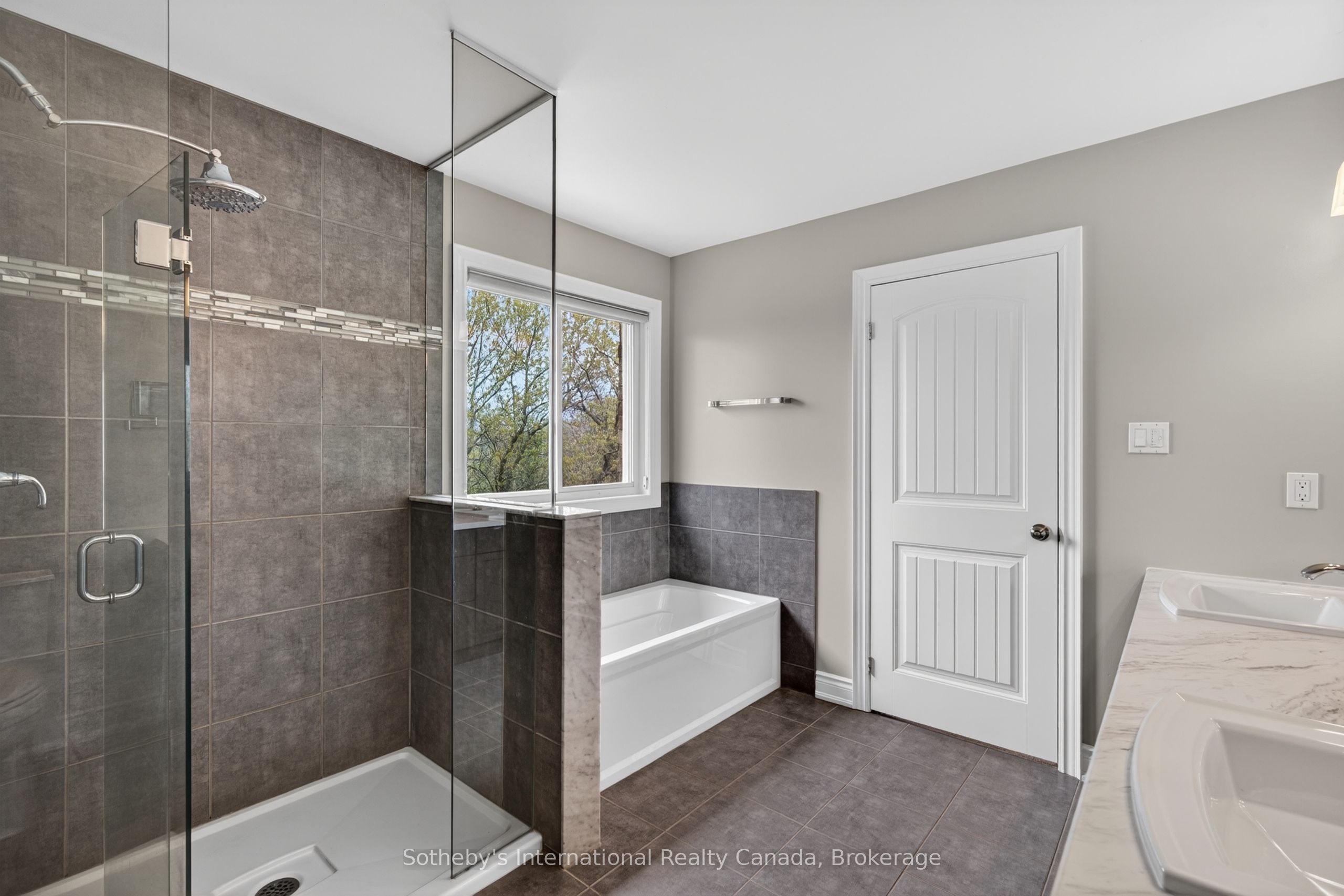 19 Garbutt Crescent Property Photo 23