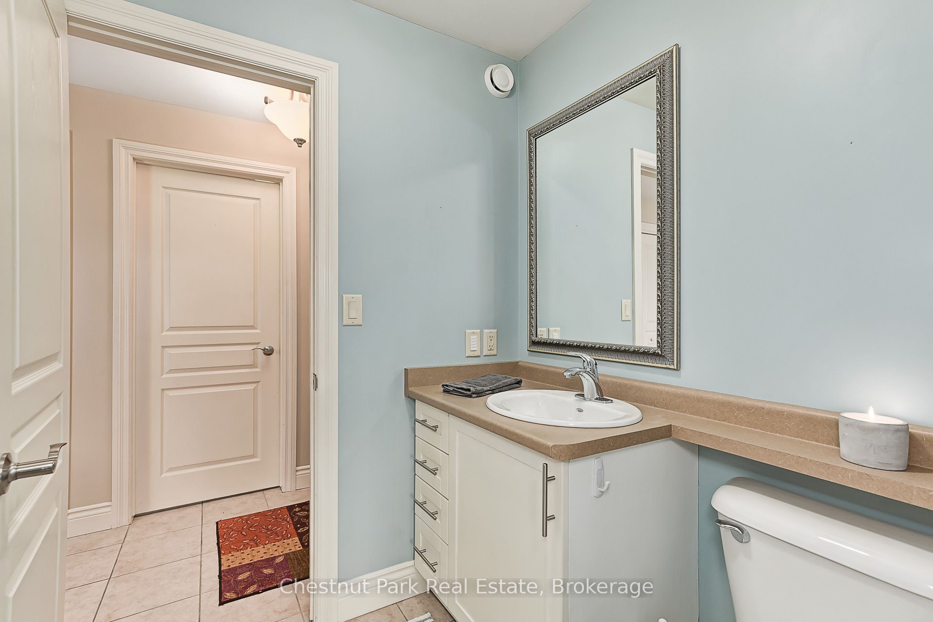 435 Walnut Street 206 Property Photo 28