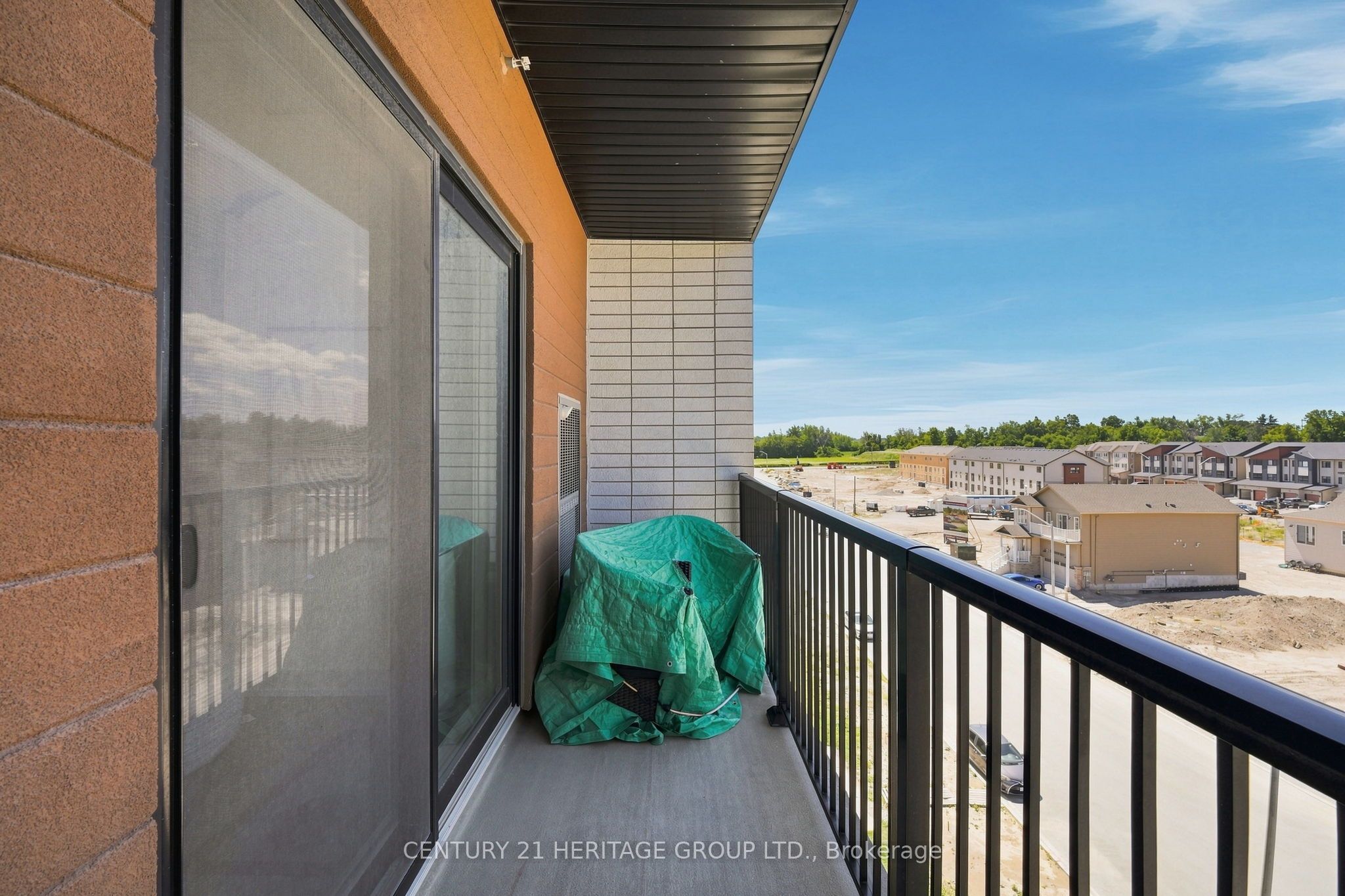 10 Culinary Lane 502 Property Photo 35