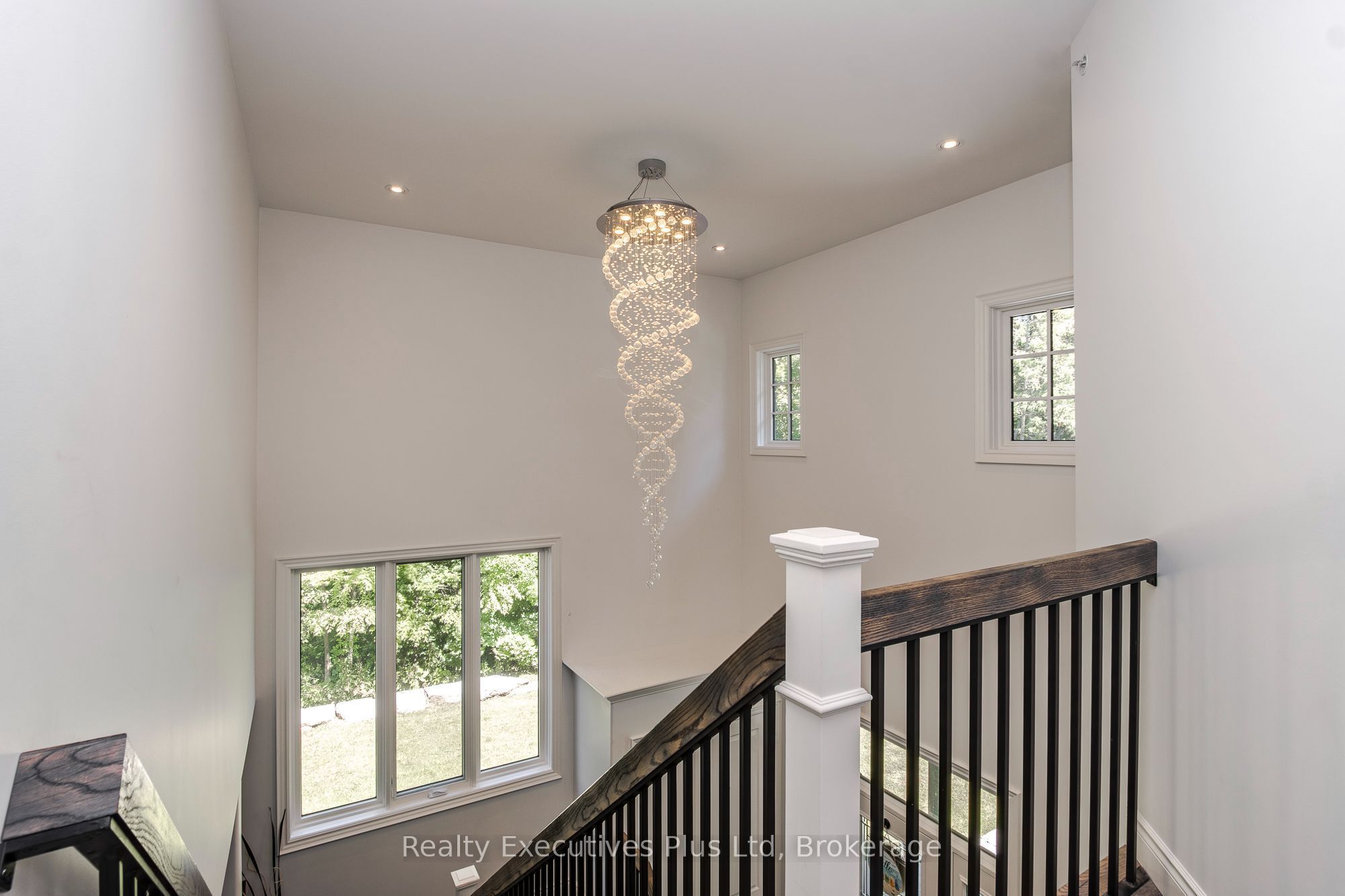 27 Kingfisher Crescent Property Photo 7