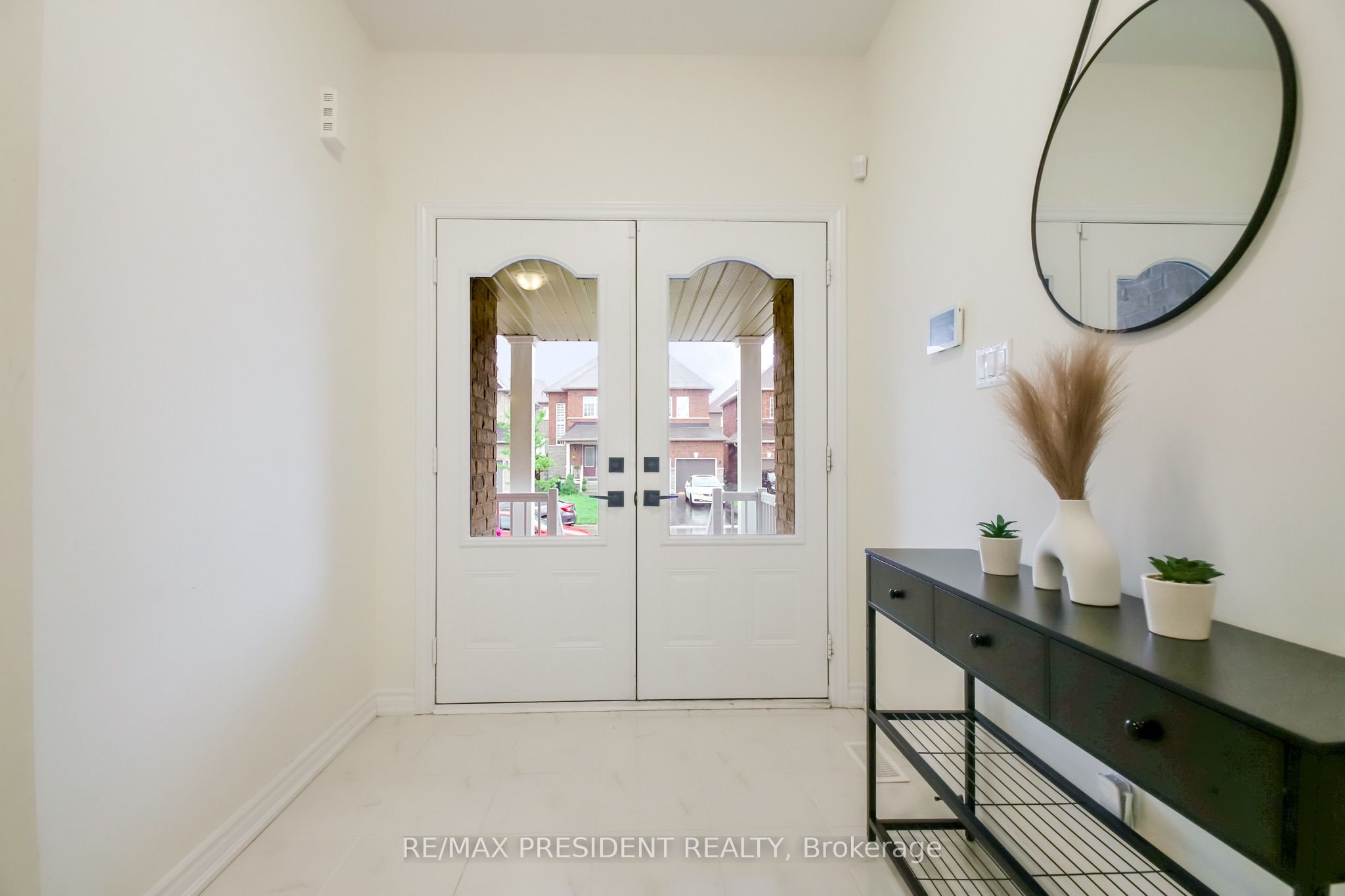 4 Cypress Point Street Property Photo 4