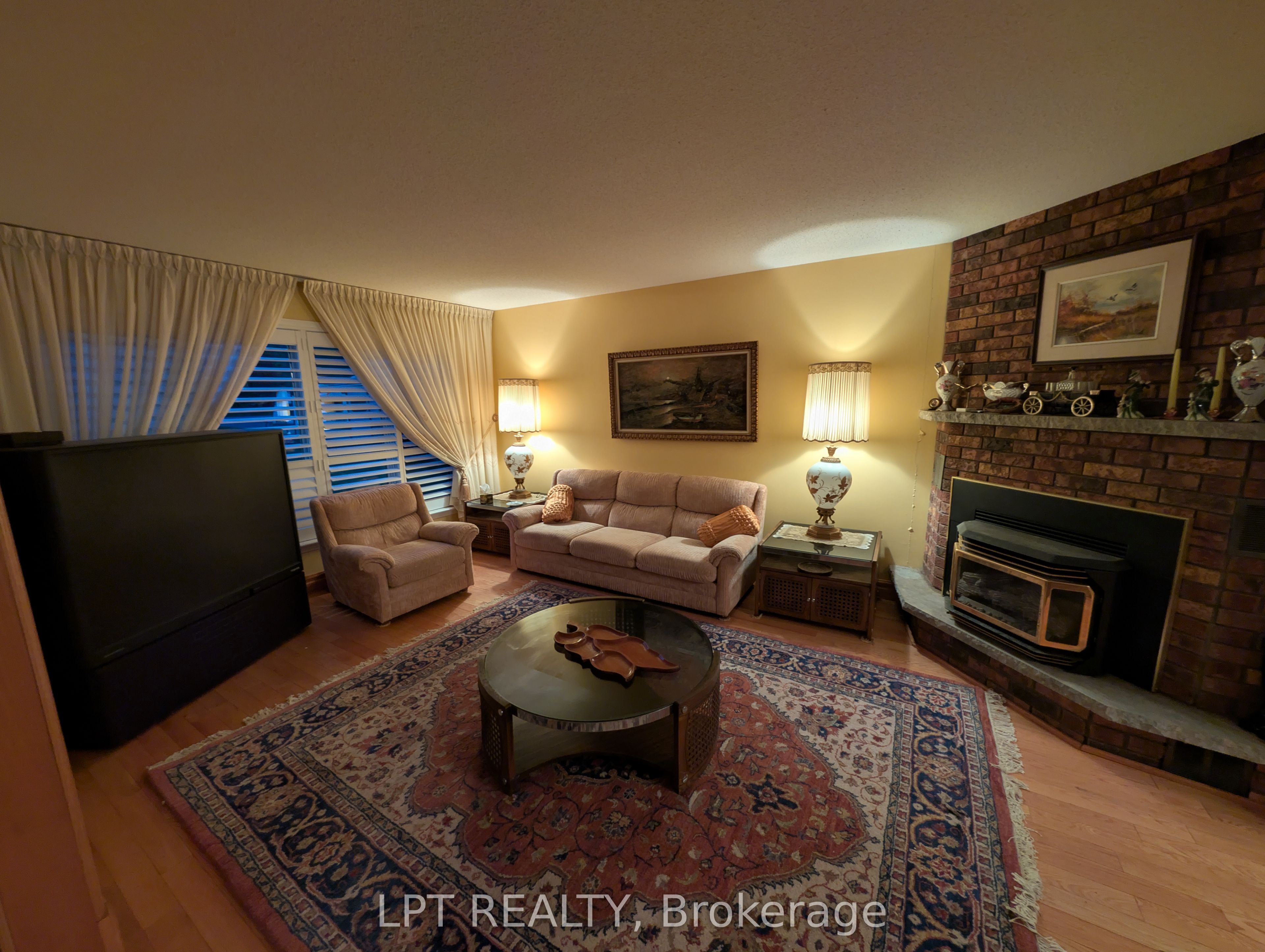 47 Parkside Drive Property Photo 10