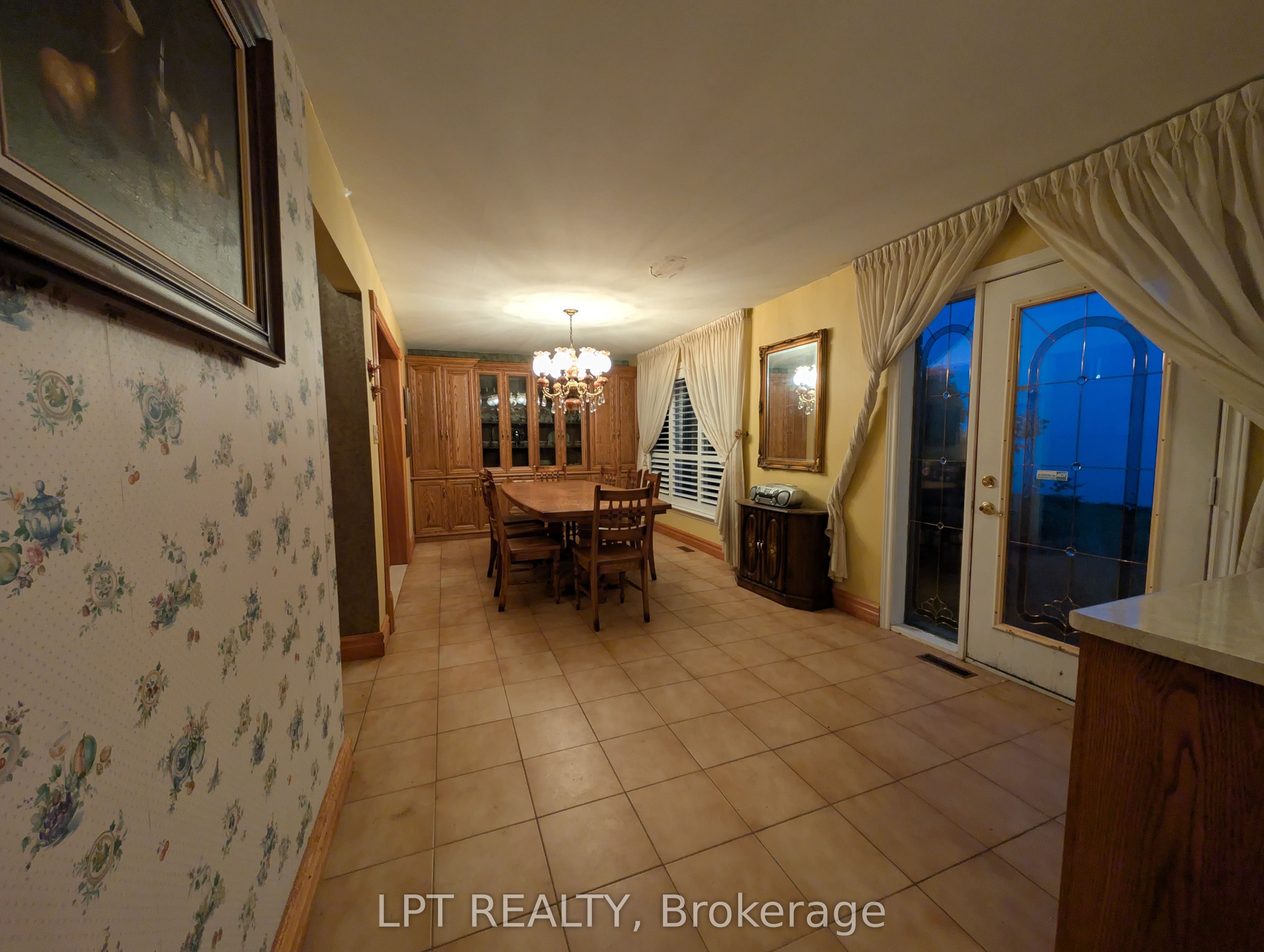 47 Parkside Drive Property Photo 16