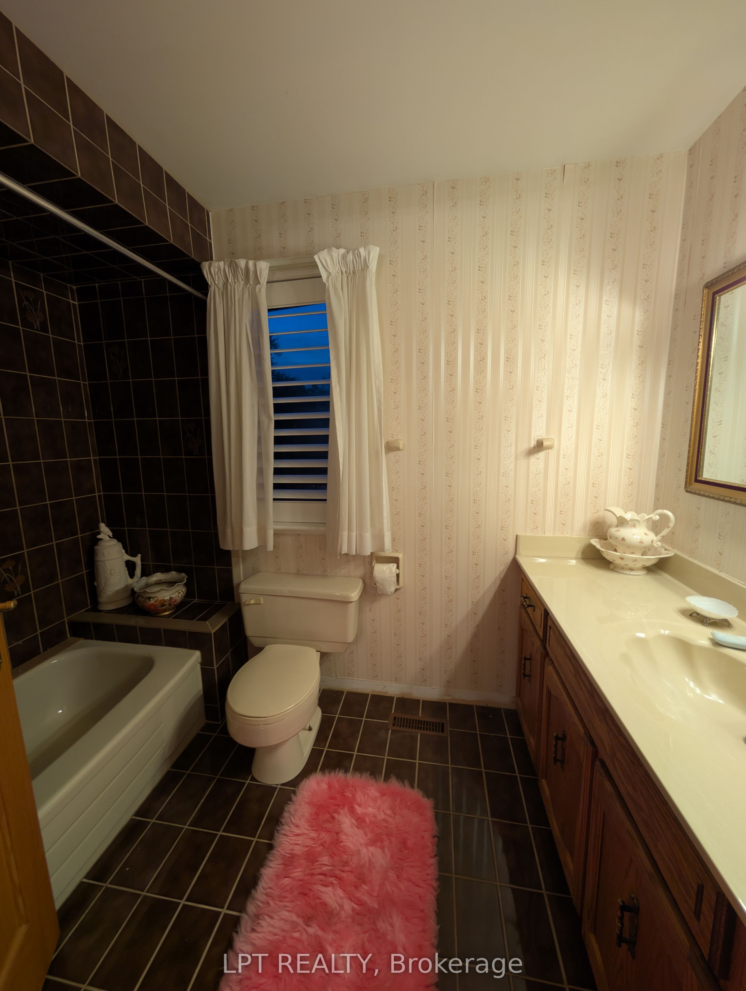47 Parkside Drive Property Photo 25
