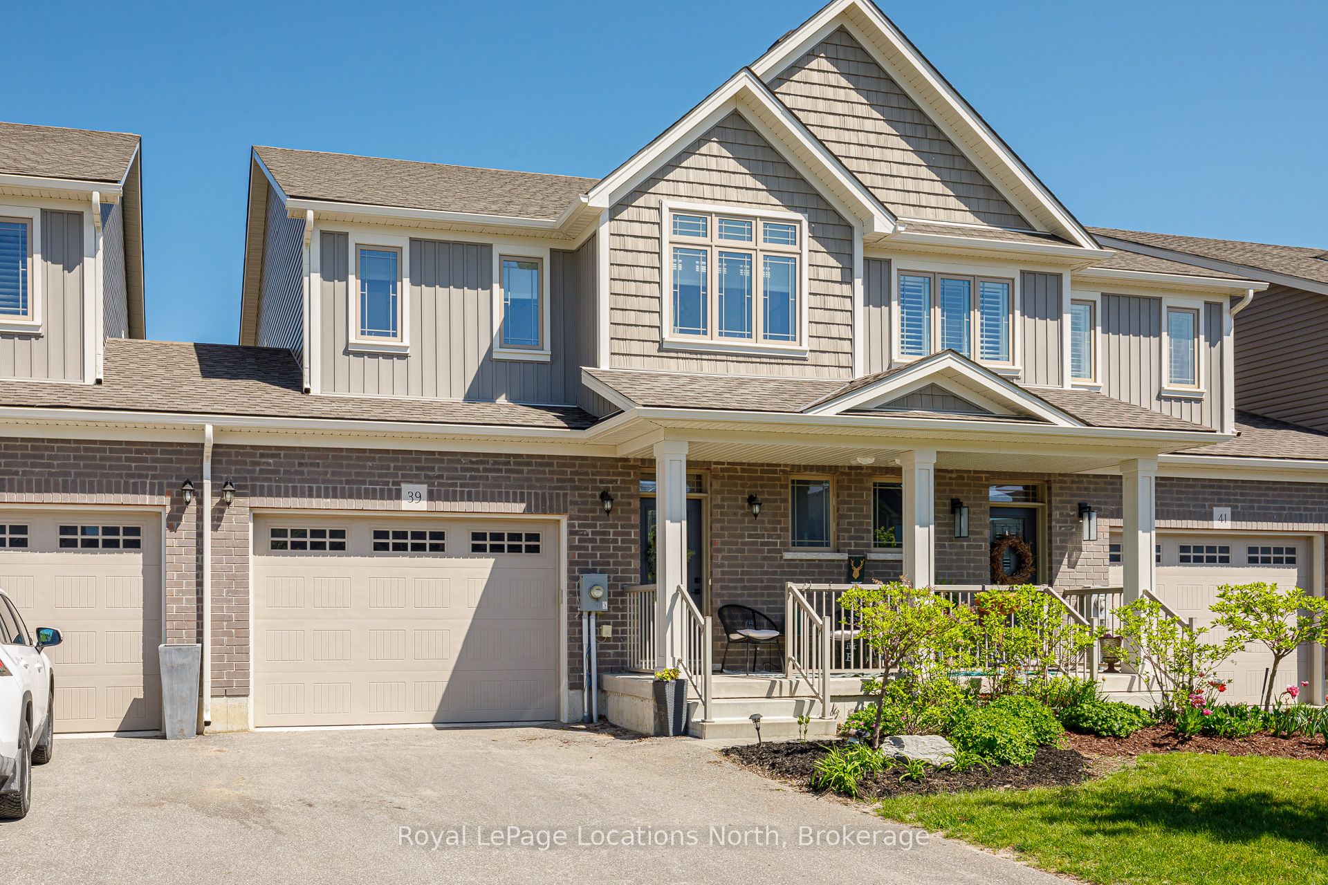 39 George Zubek Drive Property Photo 1