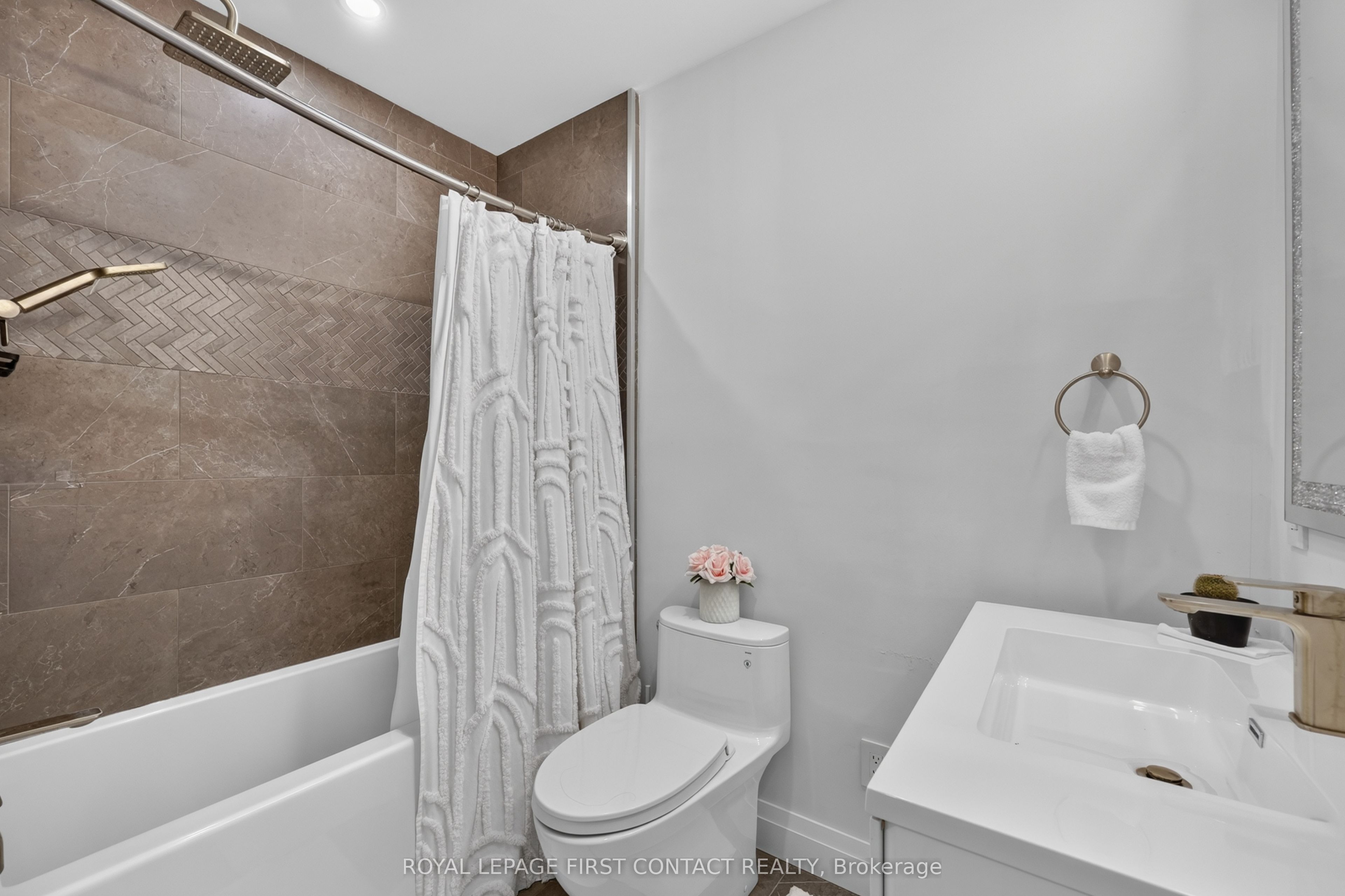 36 Grouse Glen Property Photo 29