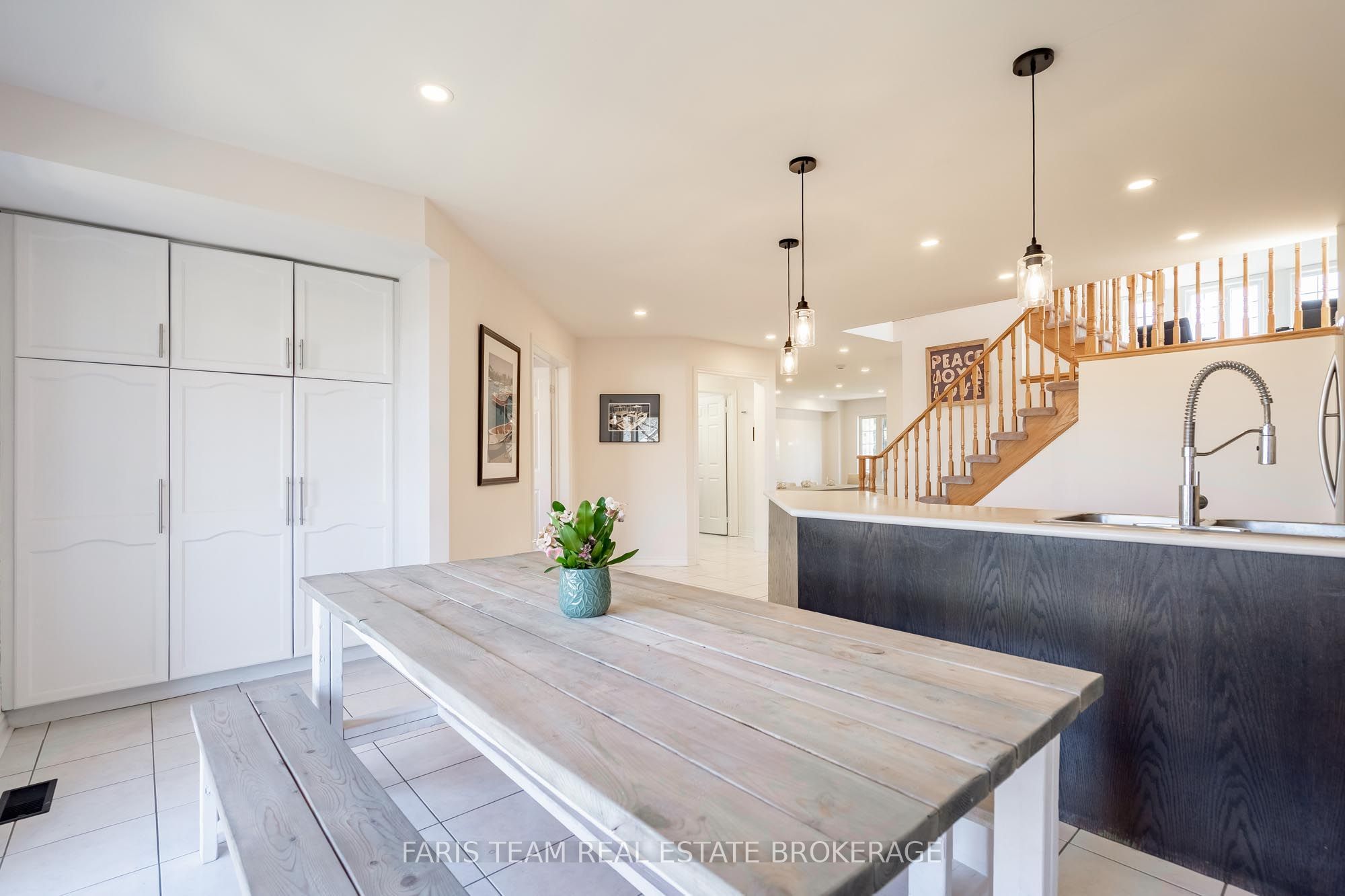 4 Whispering Pine Place Property Photo 9