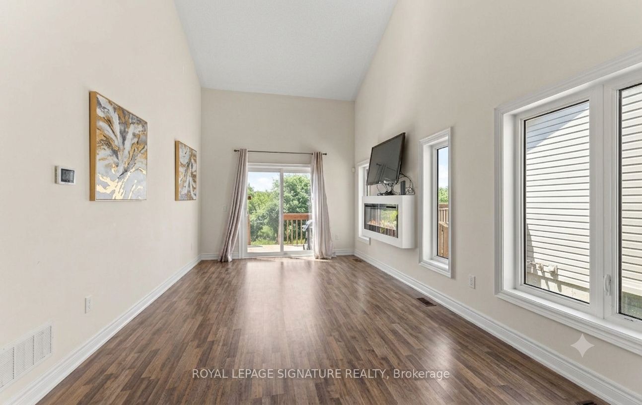 301 Atkinson Street Property Photo 14