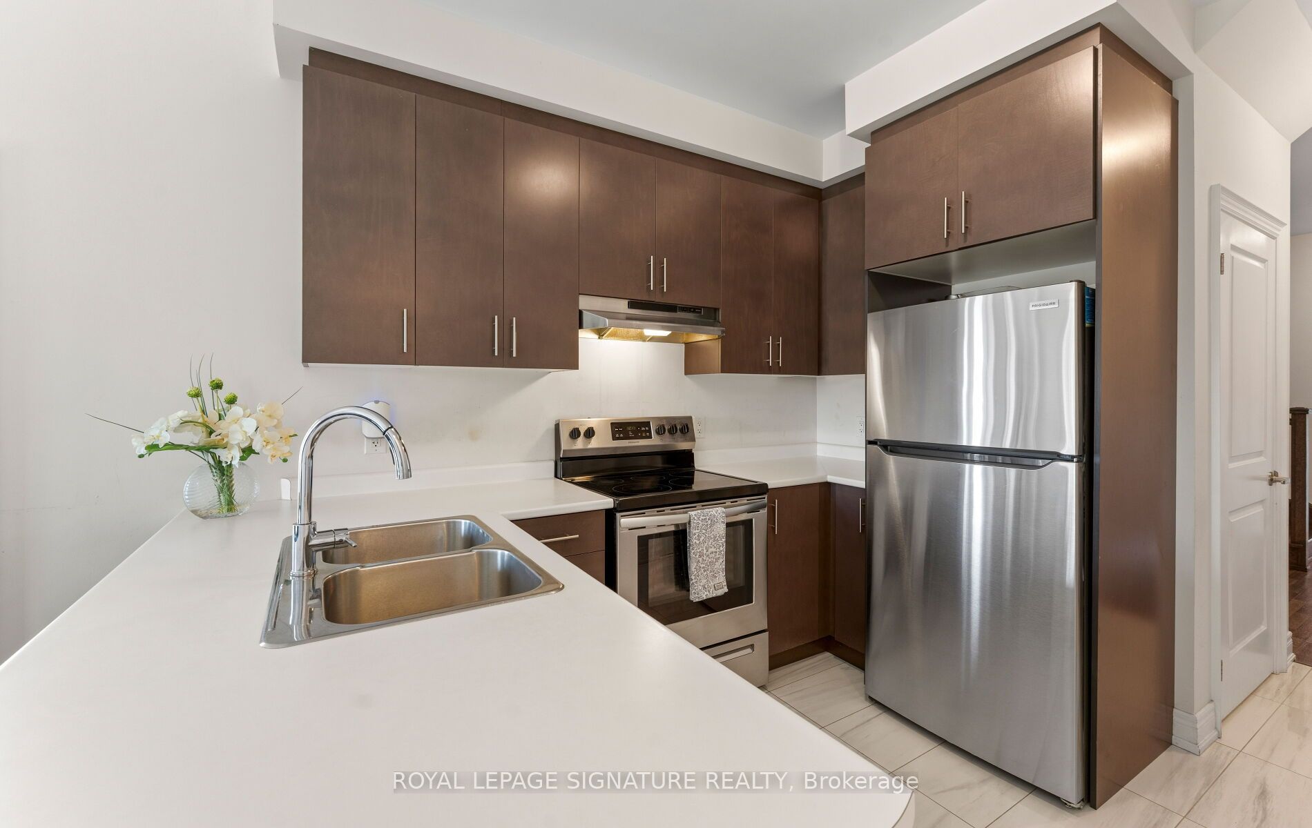 301 Atkinson Street Property Photo 17