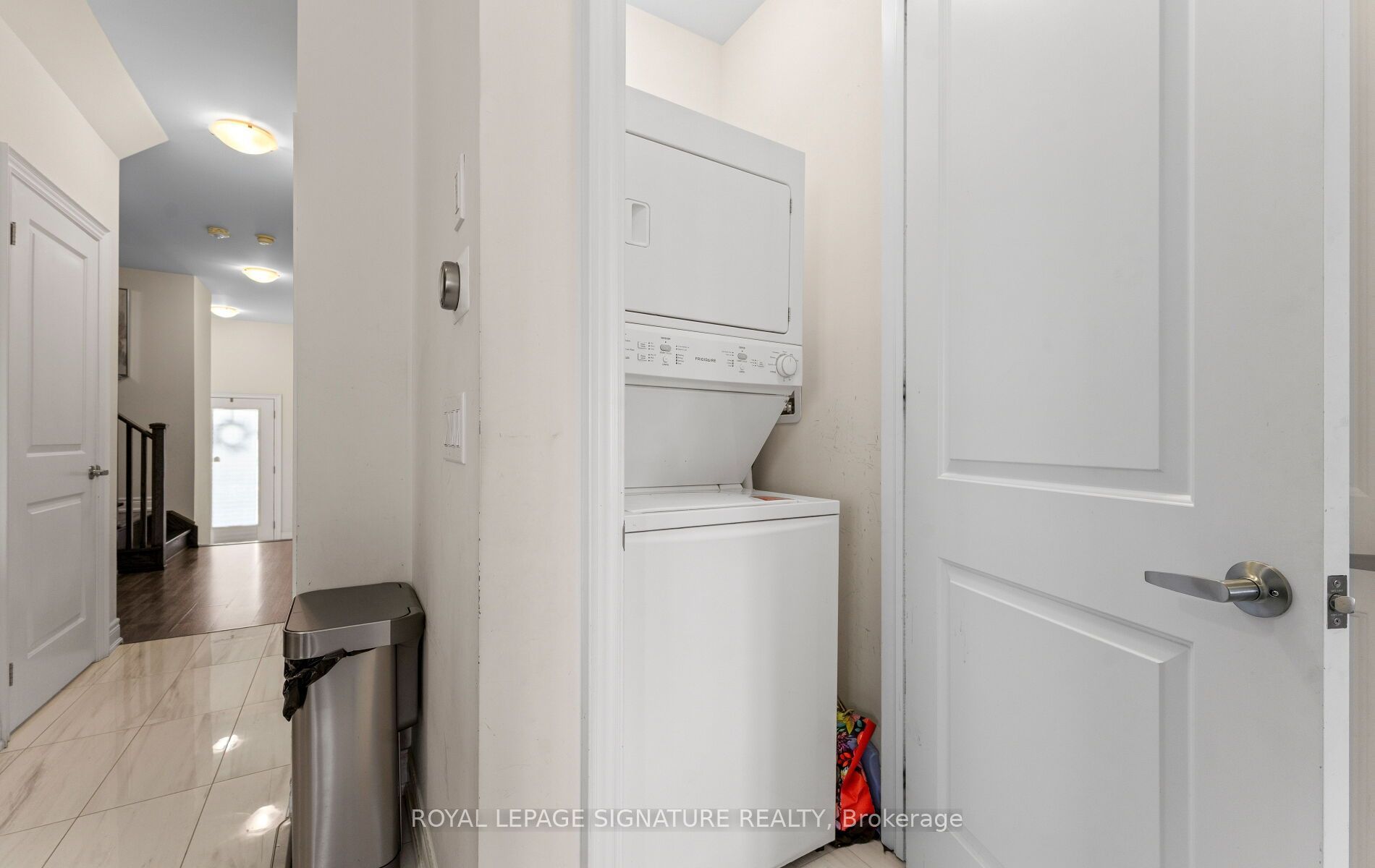 301 Atkinson Street Property Photo 23