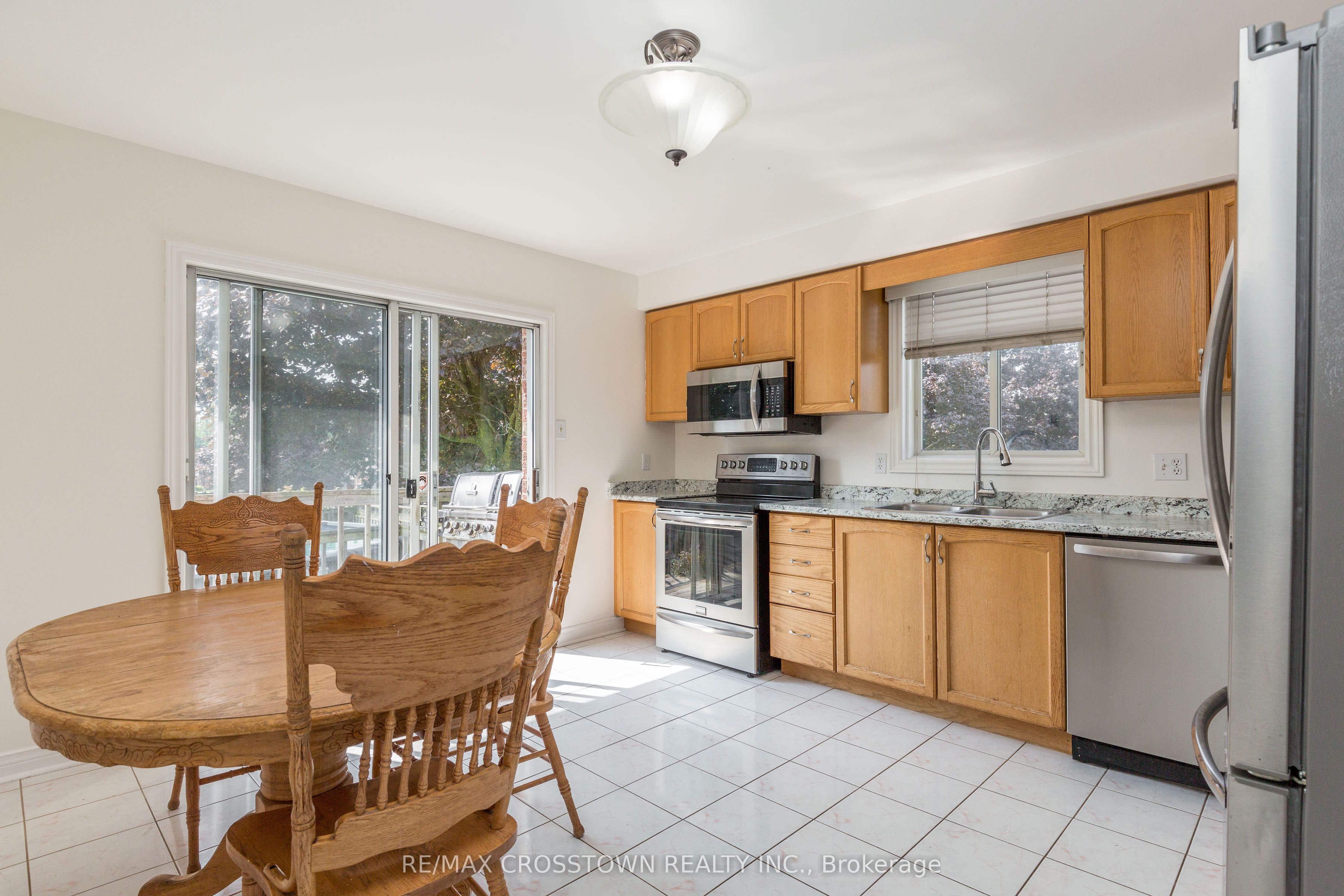 1 Lang Drive Property Photo 12