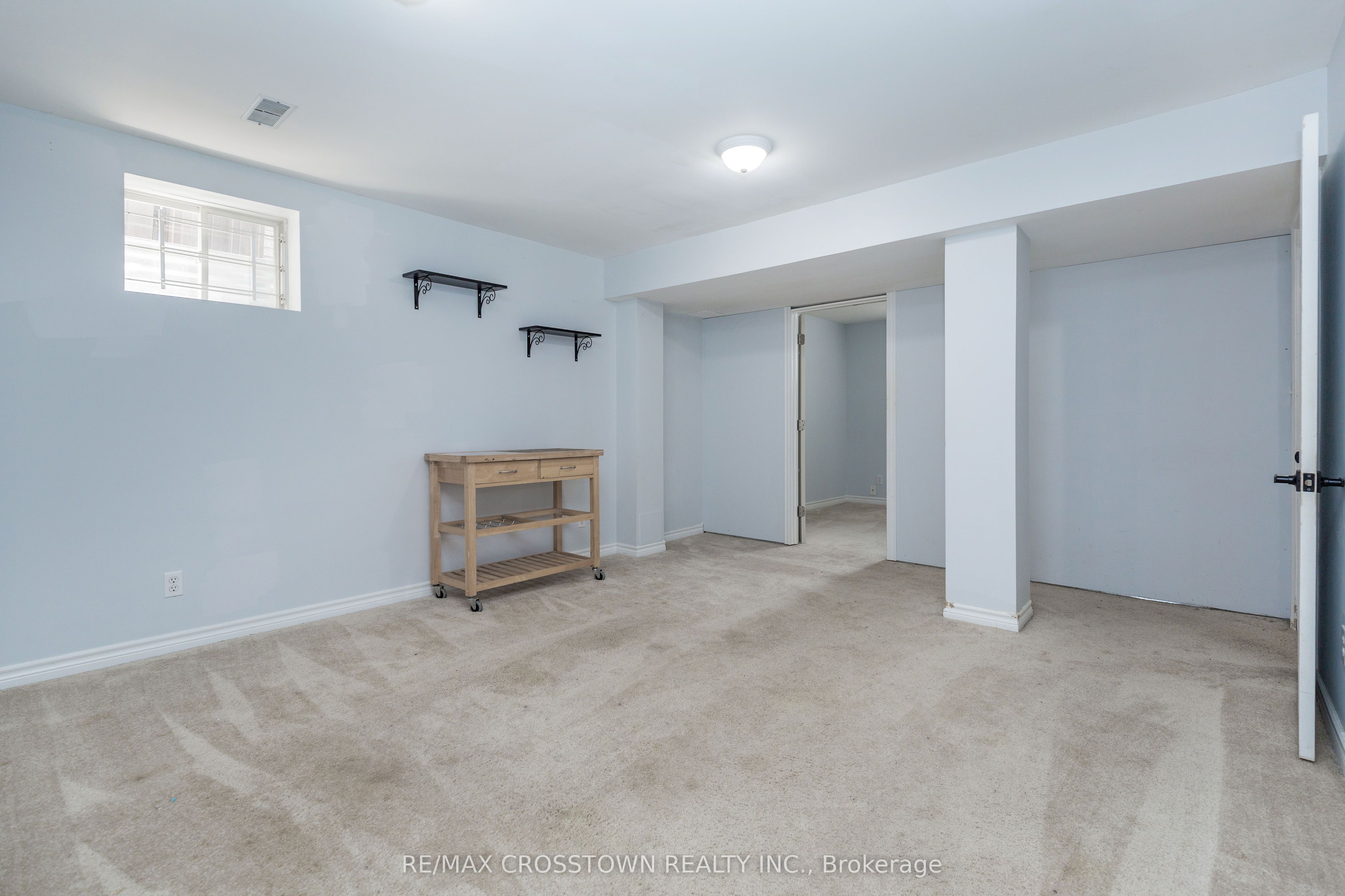 1 Lang Drive Property Photo 25