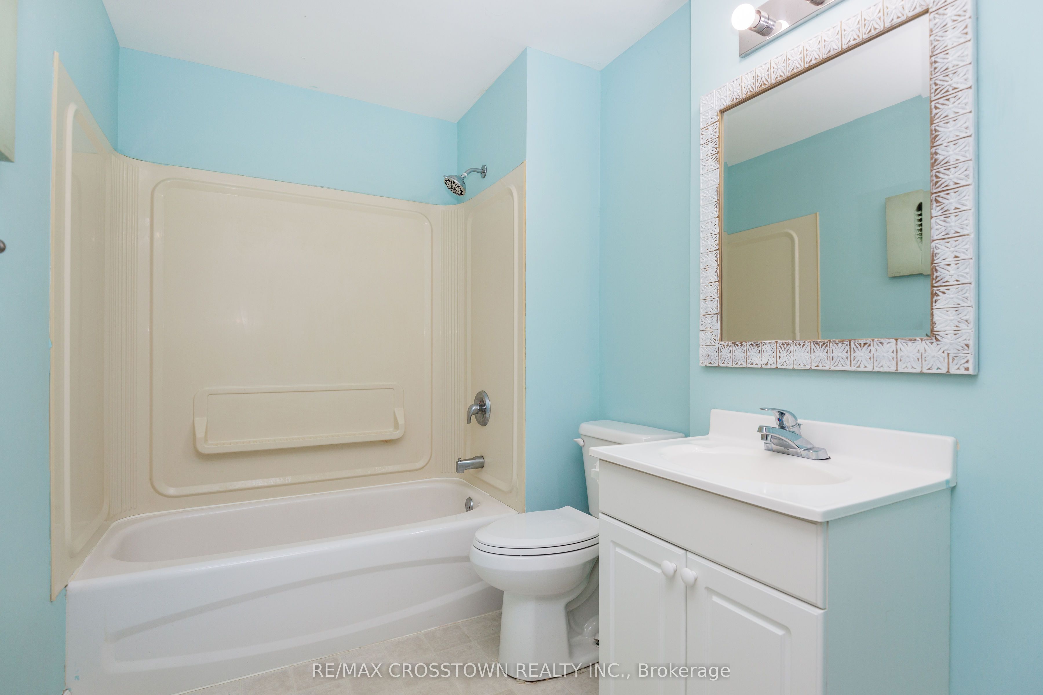 1 Lang Drive Property Photo 26