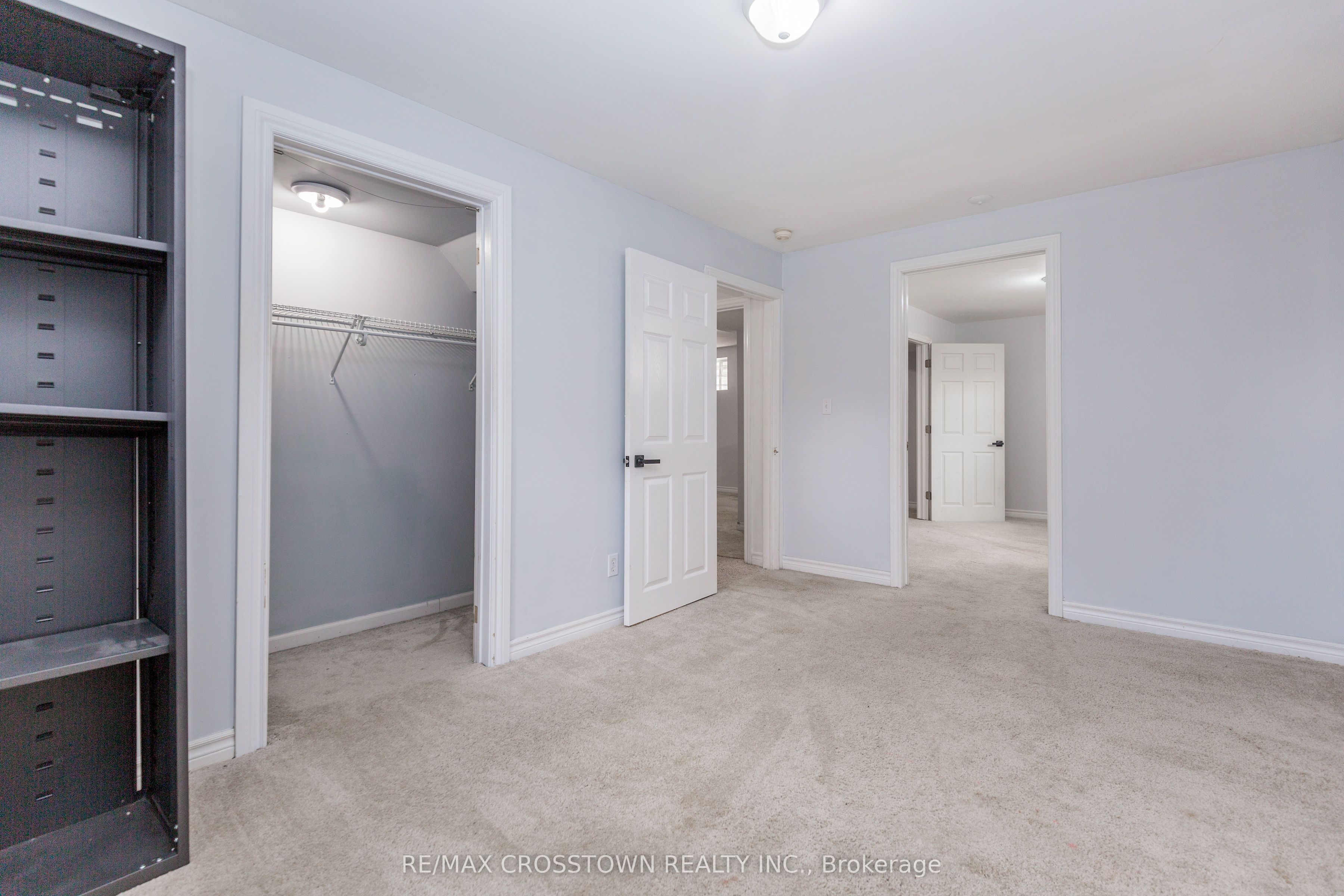 1 Lang Drive Property Photo 33