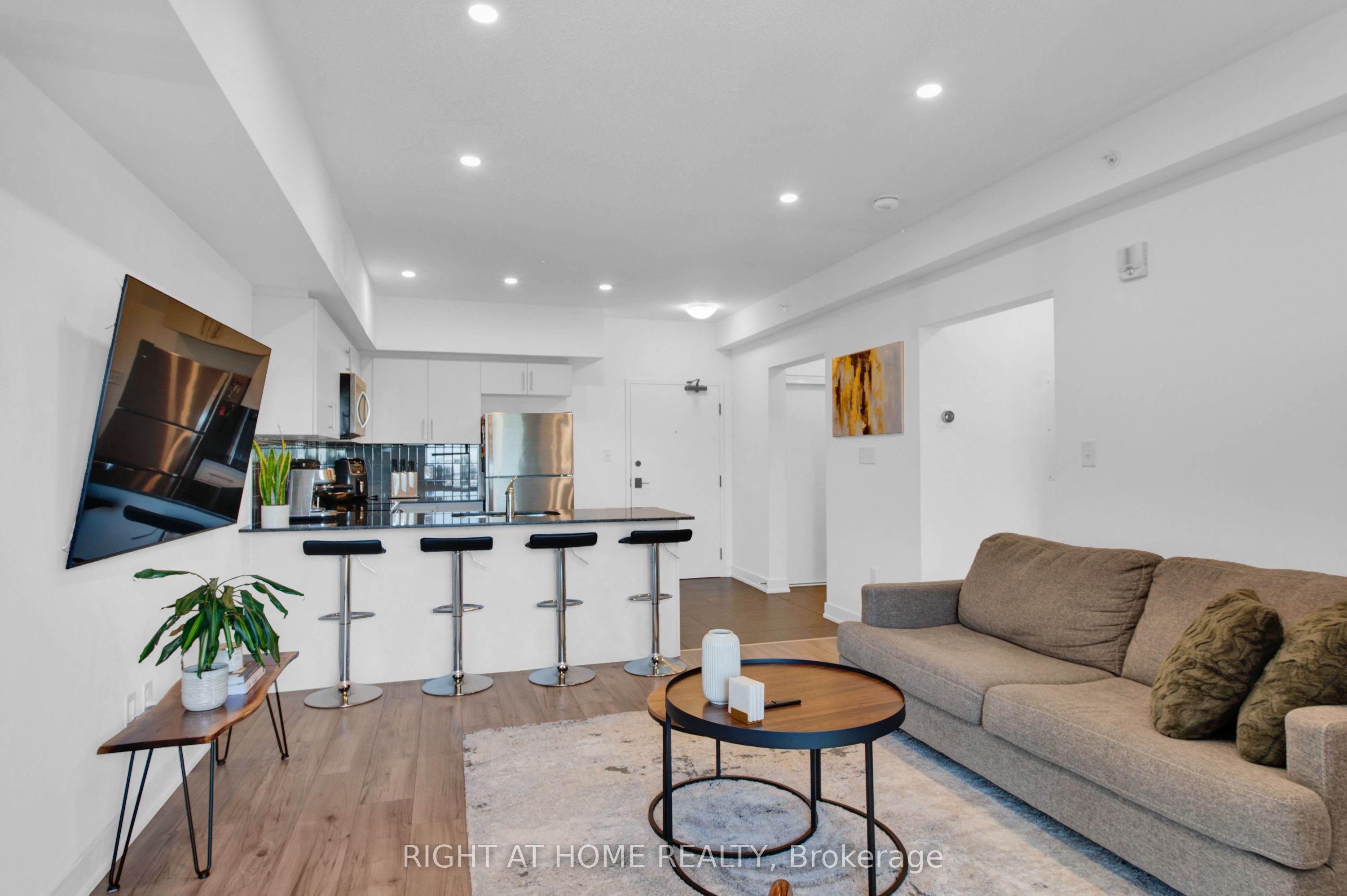 4 Spice Way 507 Property Photo 10